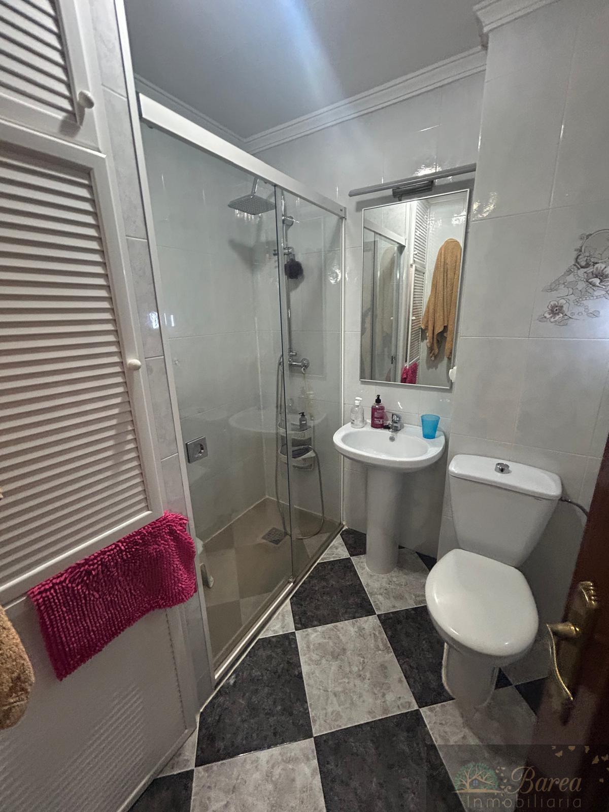 Venta de edificio en Rute