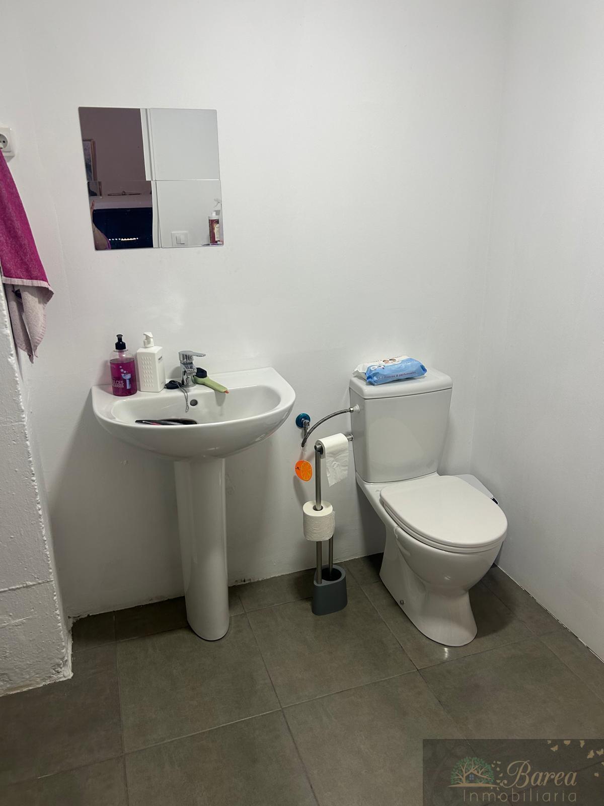 Venta de edificio en Rute