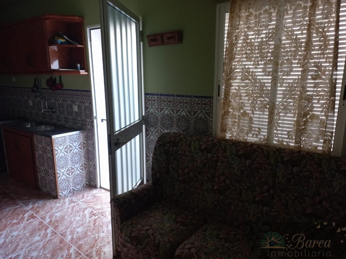 For sale of house in Rute