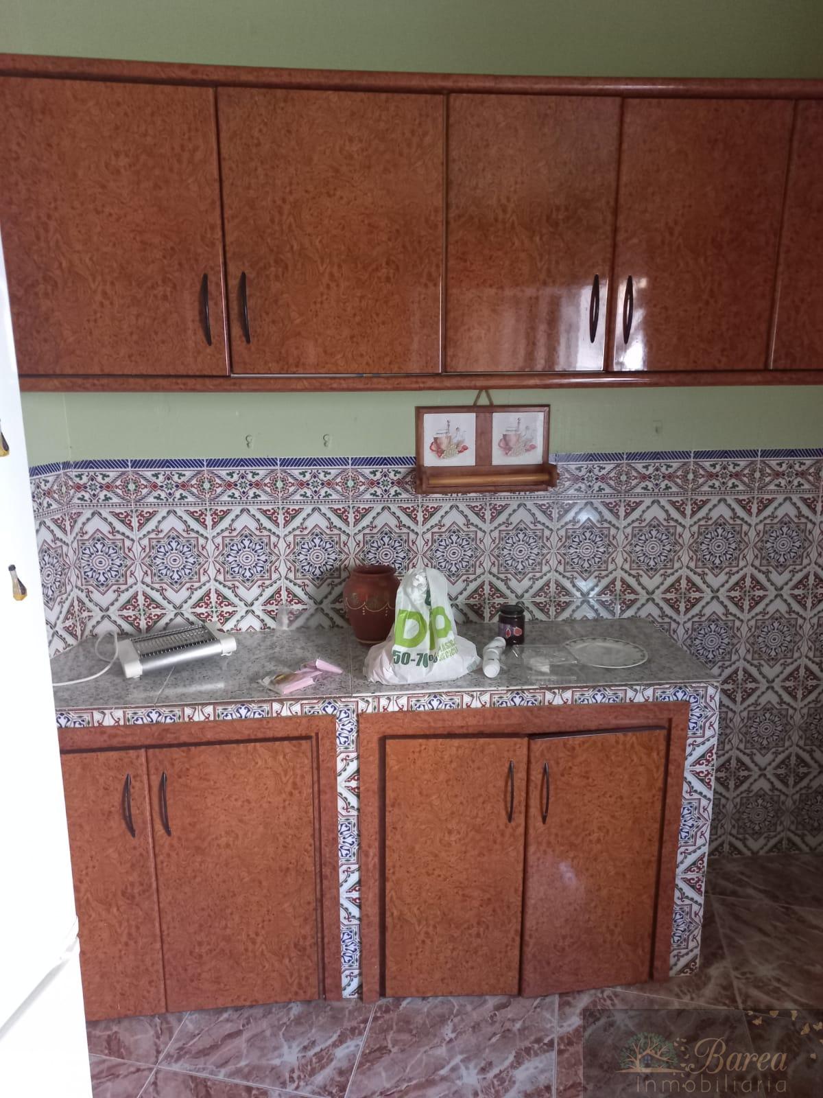 For sale of house in Rute