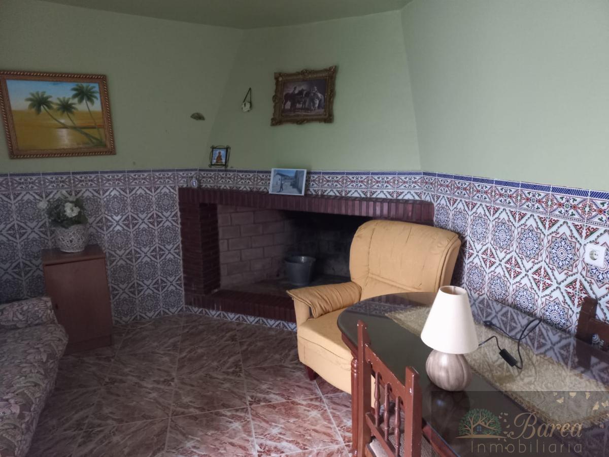 For sale of house in Rute