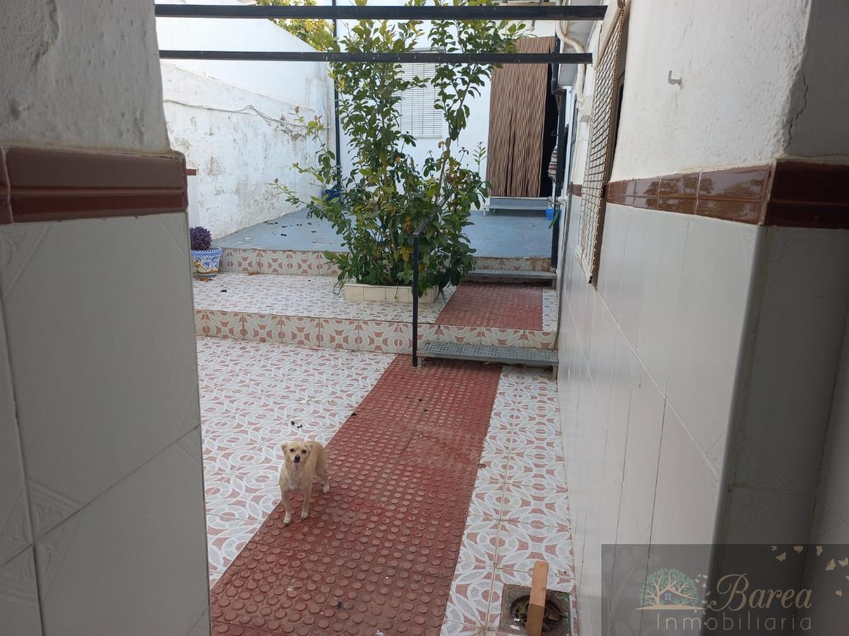 For sale of house in Rute