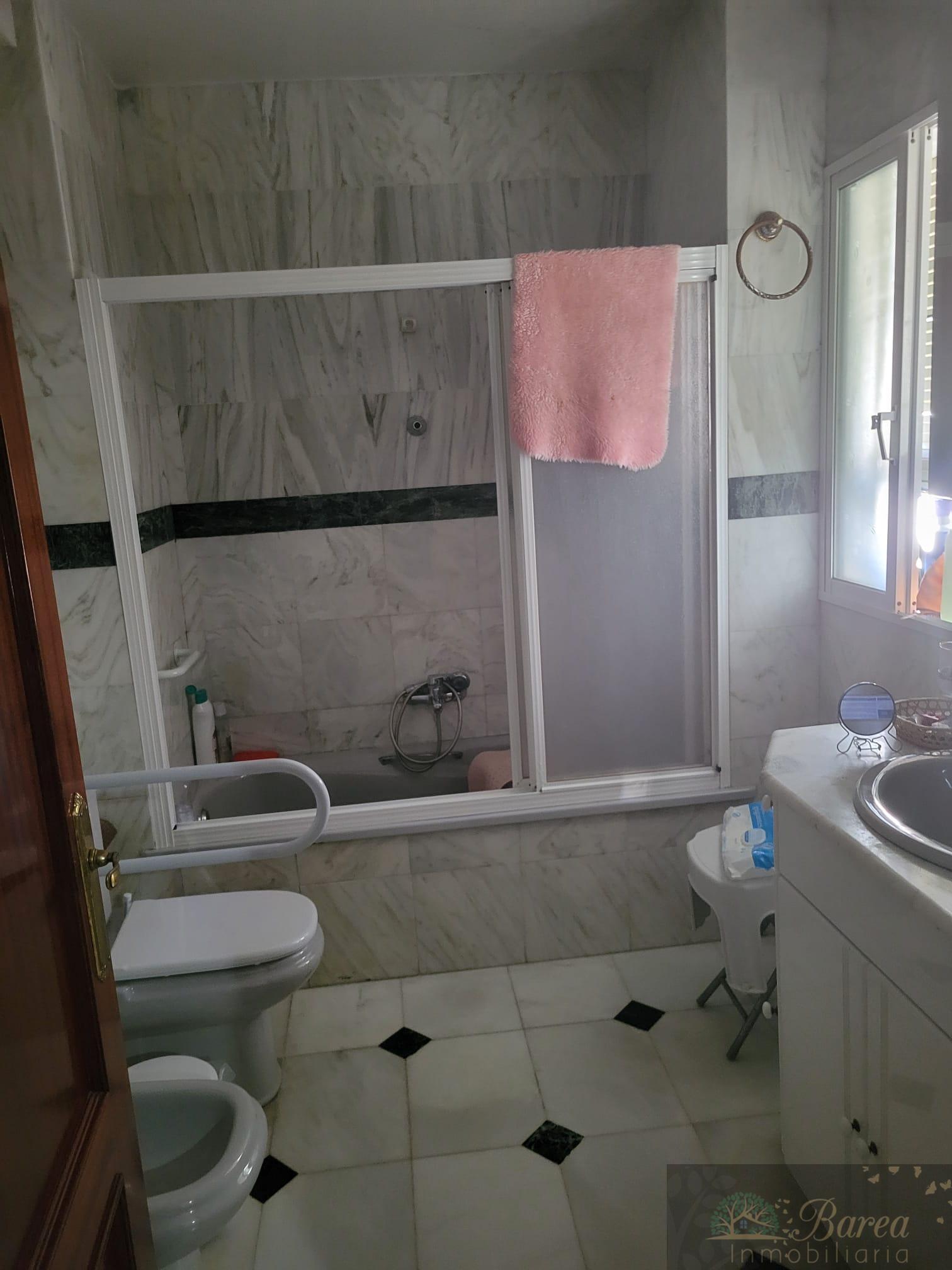 Venta de casa en Rute