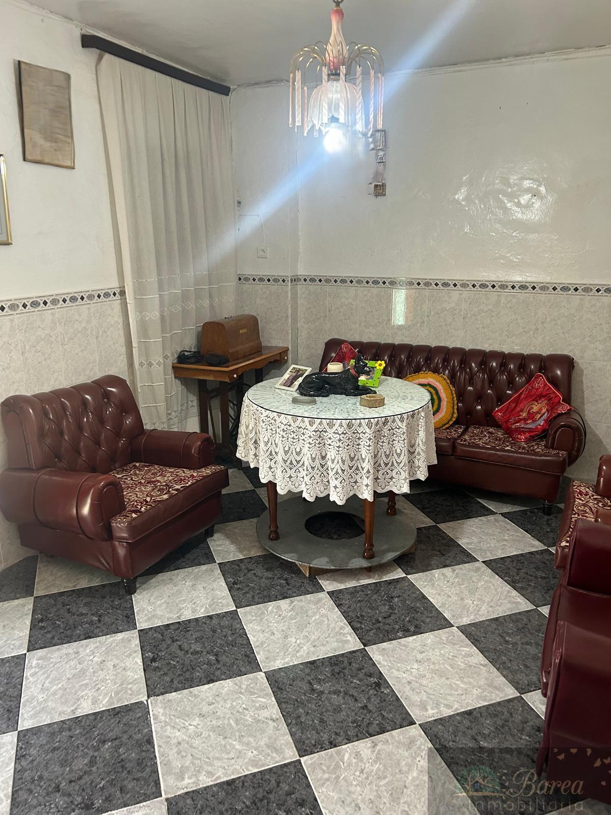 Venta de casa en Rute