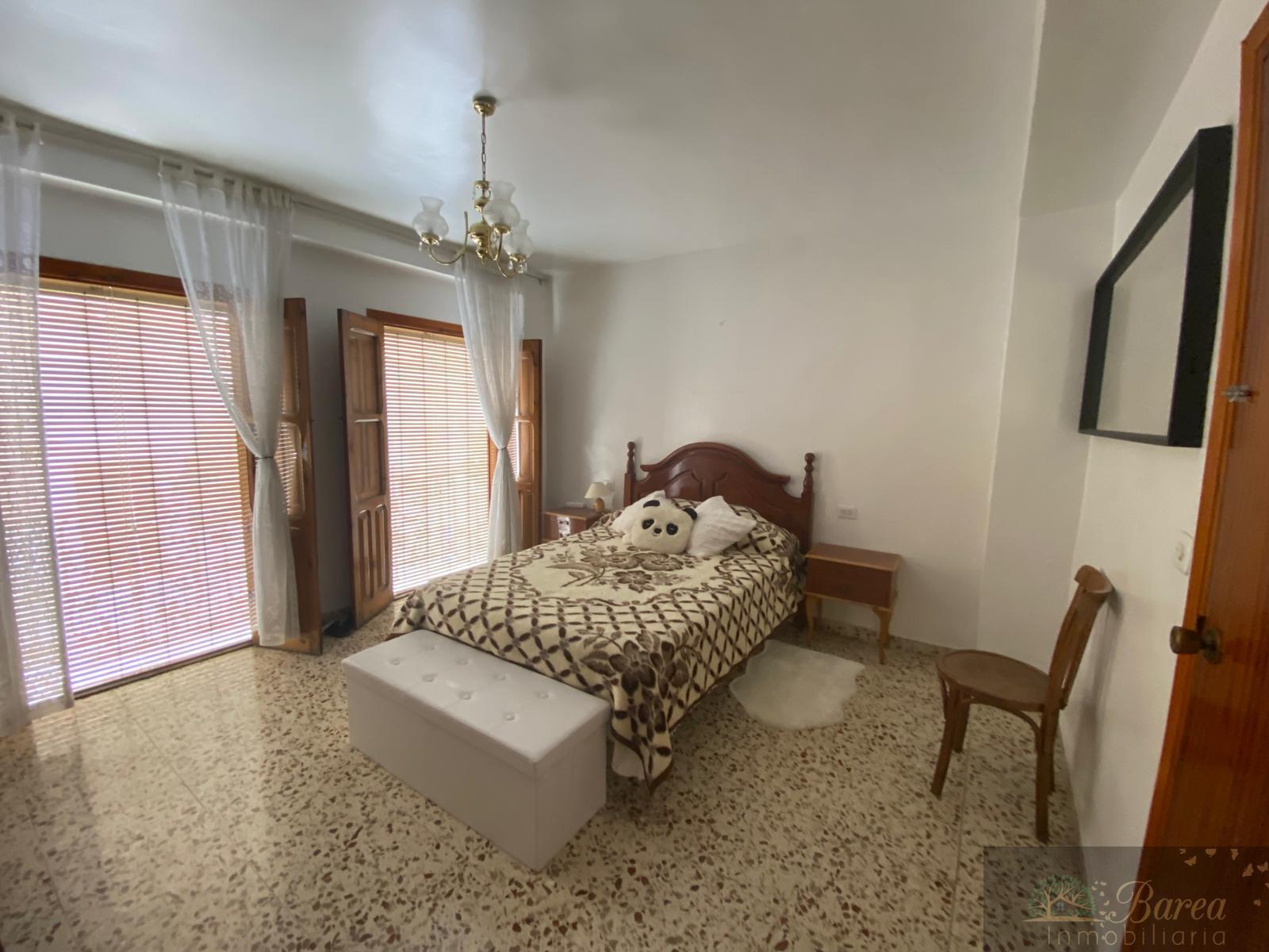 Venta de casa en Rute