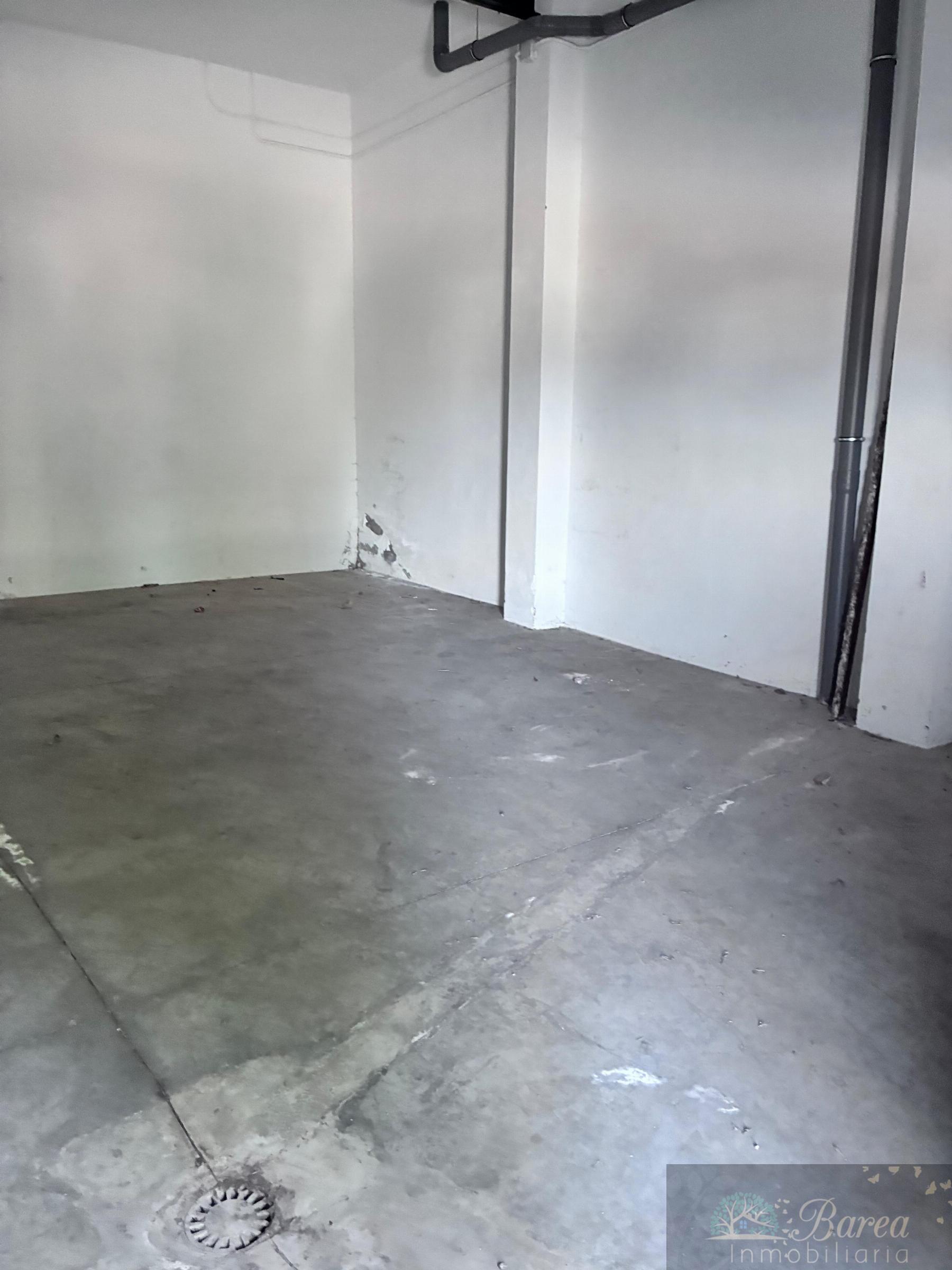 Venta de garaje en Rute