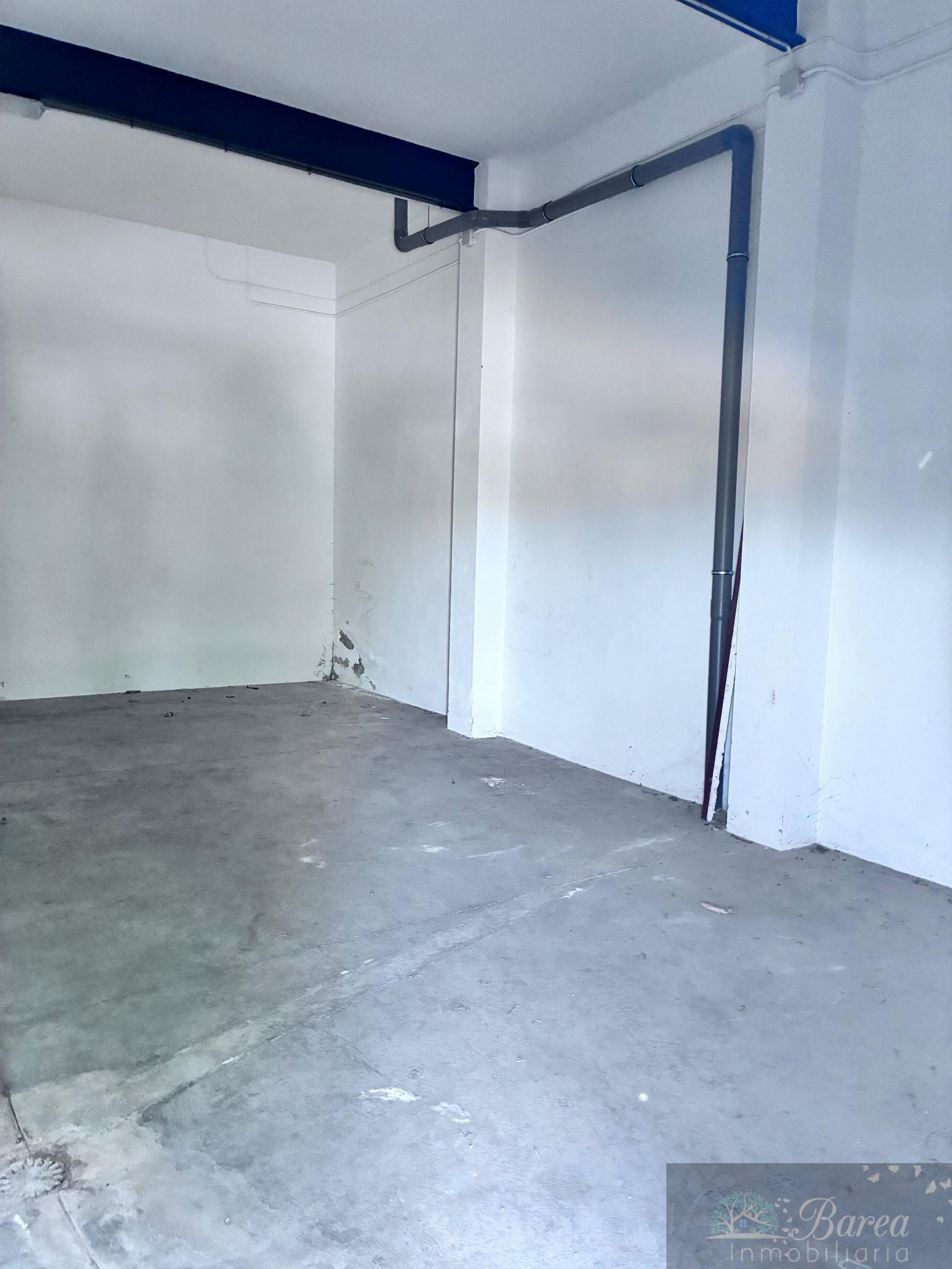 Venta de garaje en Rute
