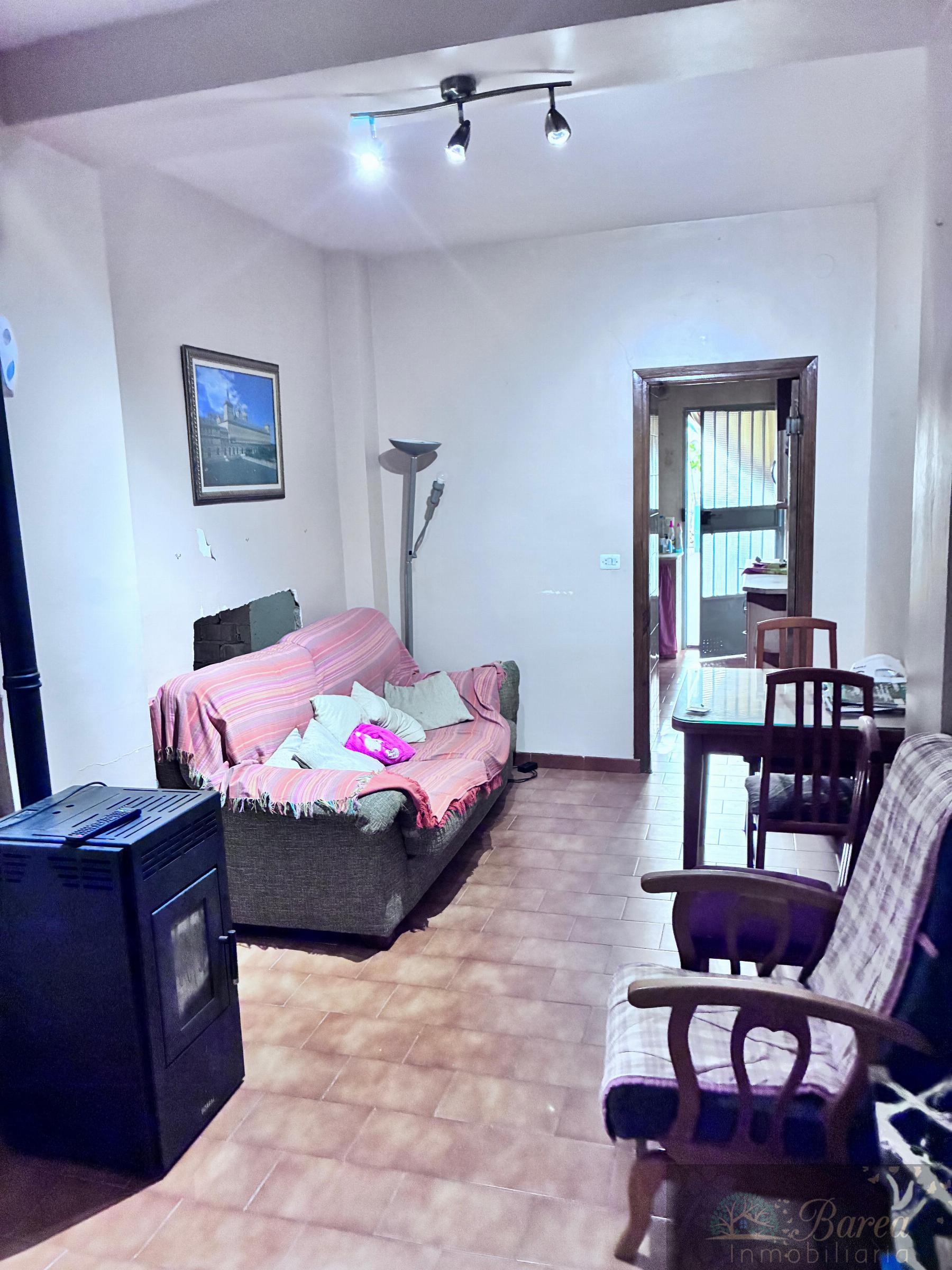 Venta de casa en Rute
