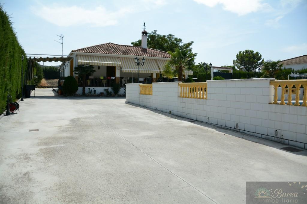 Venta de casa en Lucena