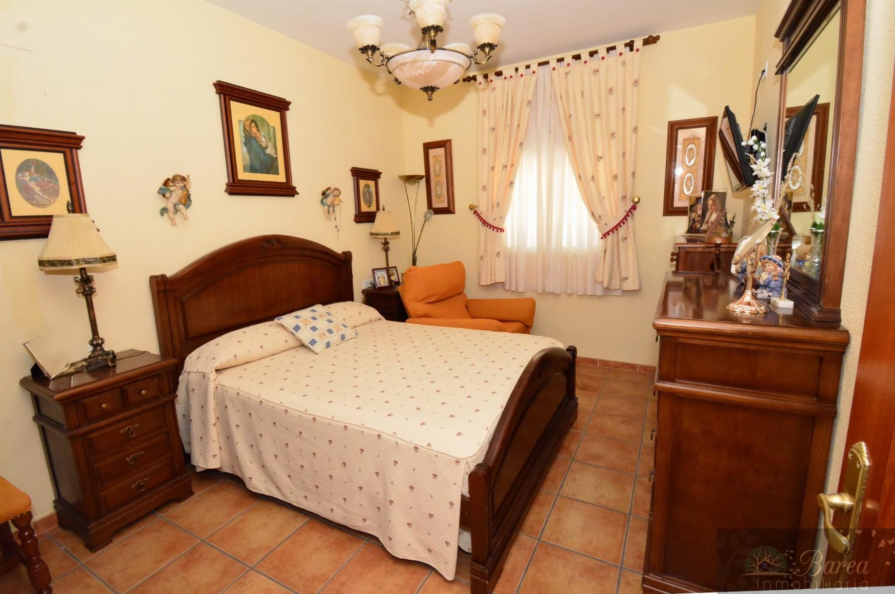 Venta de casa en Lucena