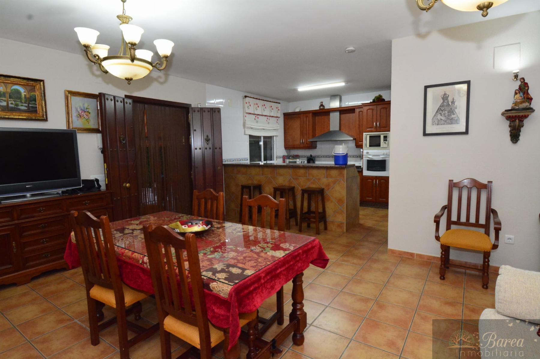 Venta de casa en Lucena