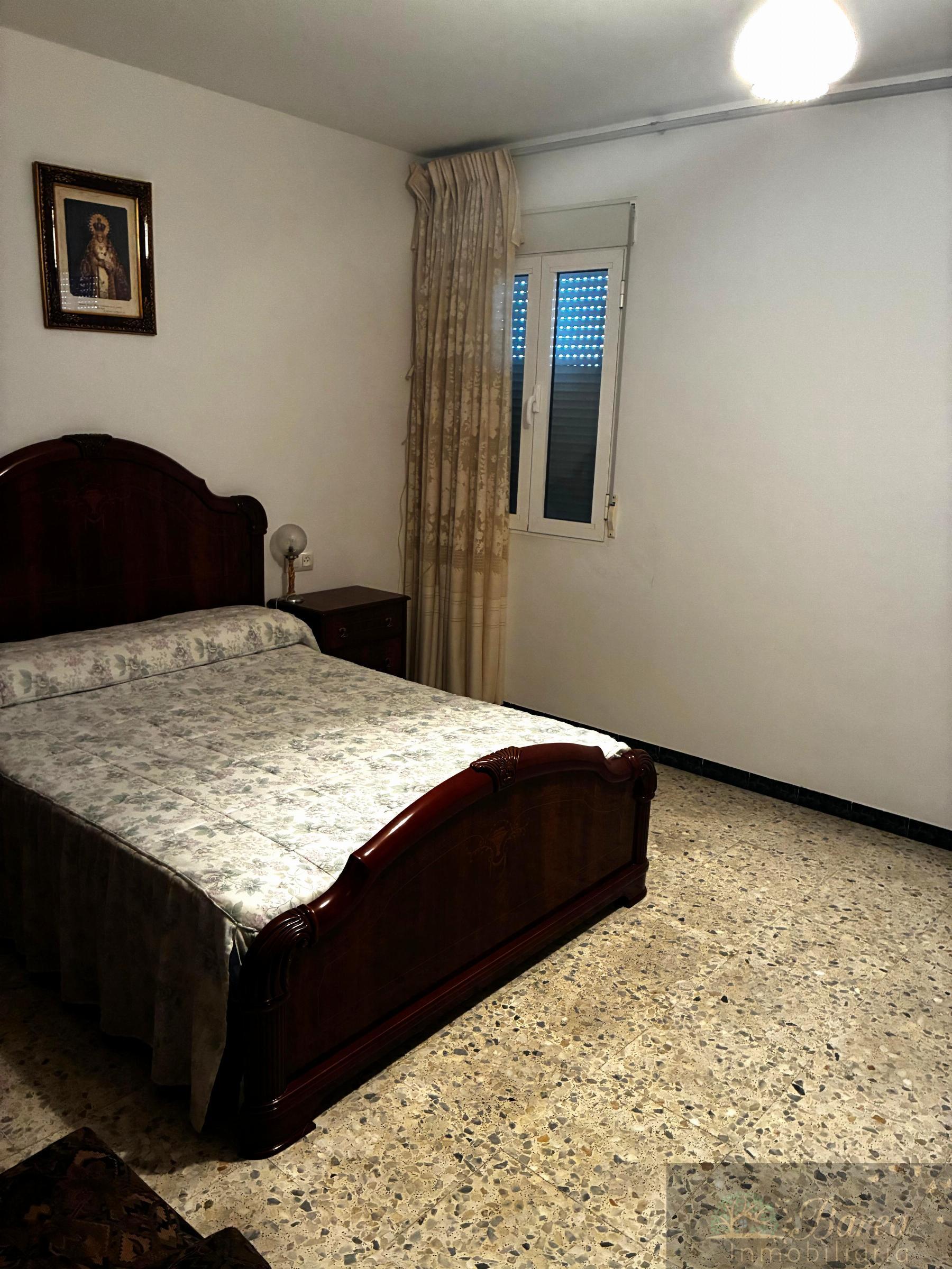 Venta de casa en Rute
