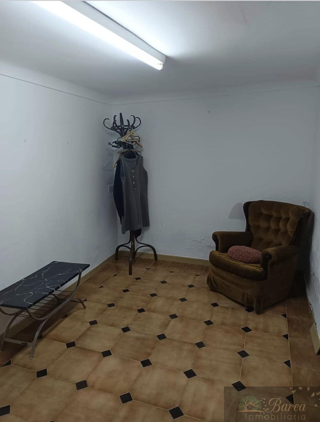 Venta de casa en Iznájar