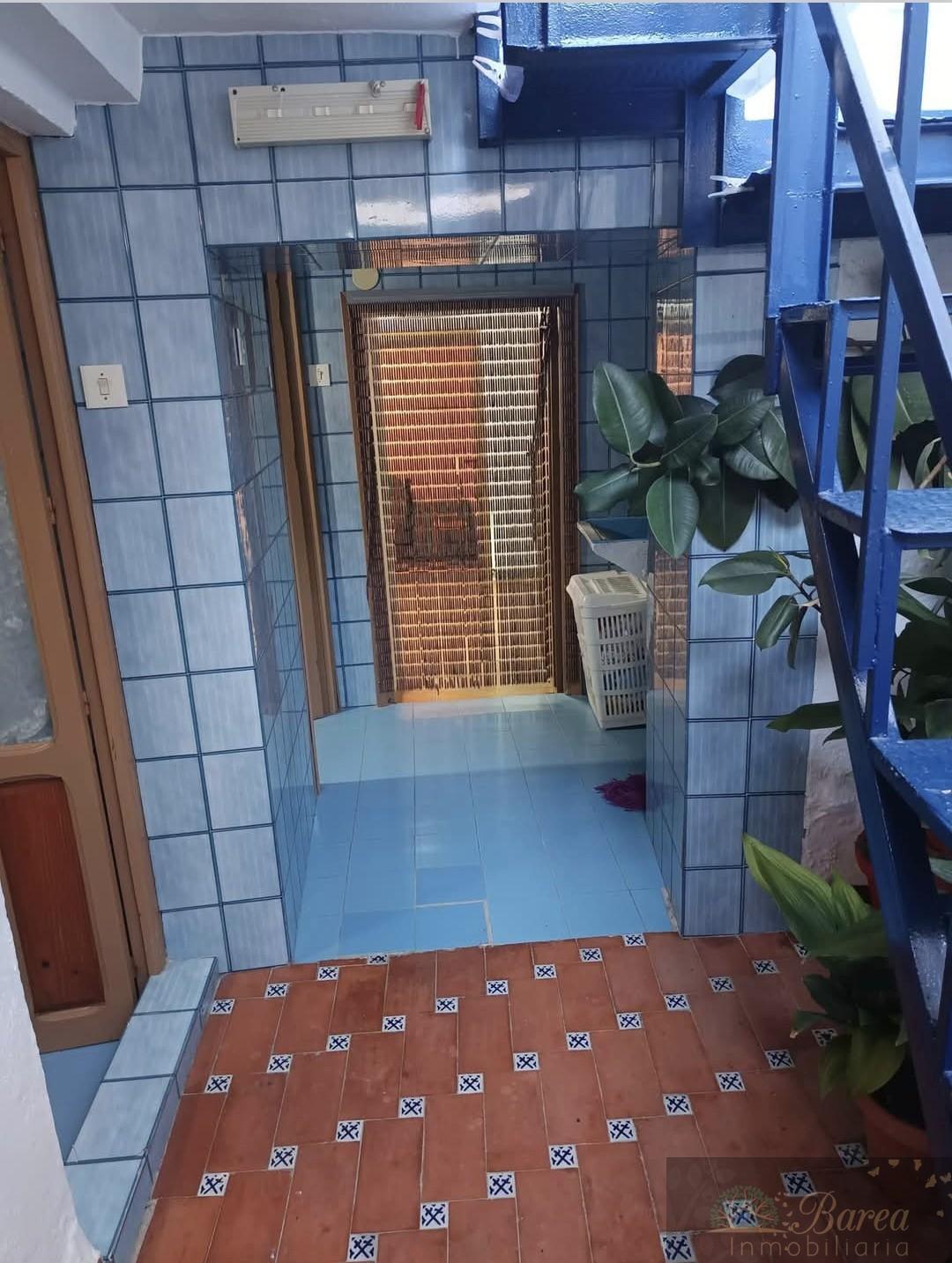 Venta de casa en Iznájar