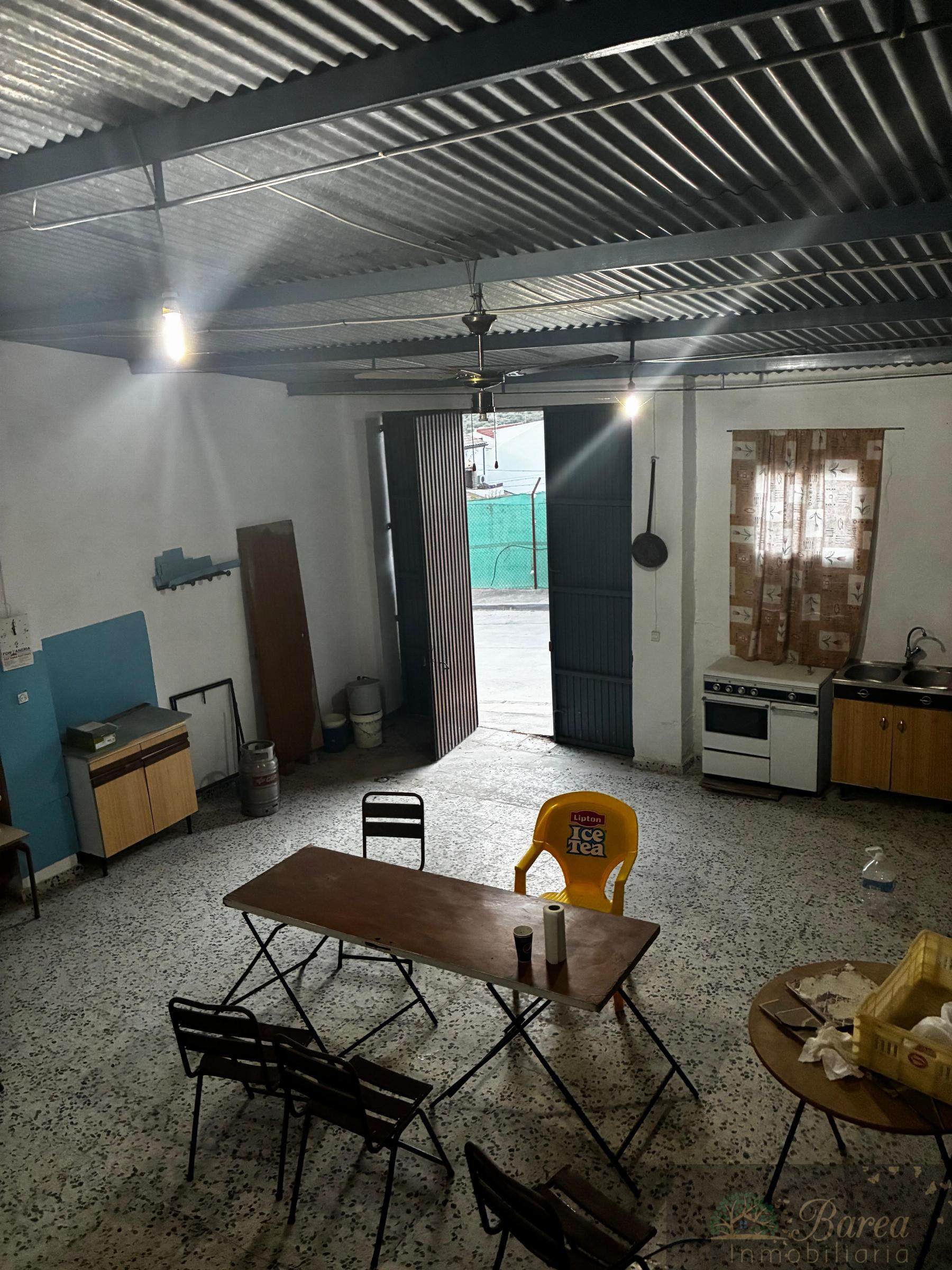 Venta de garaje en Rute