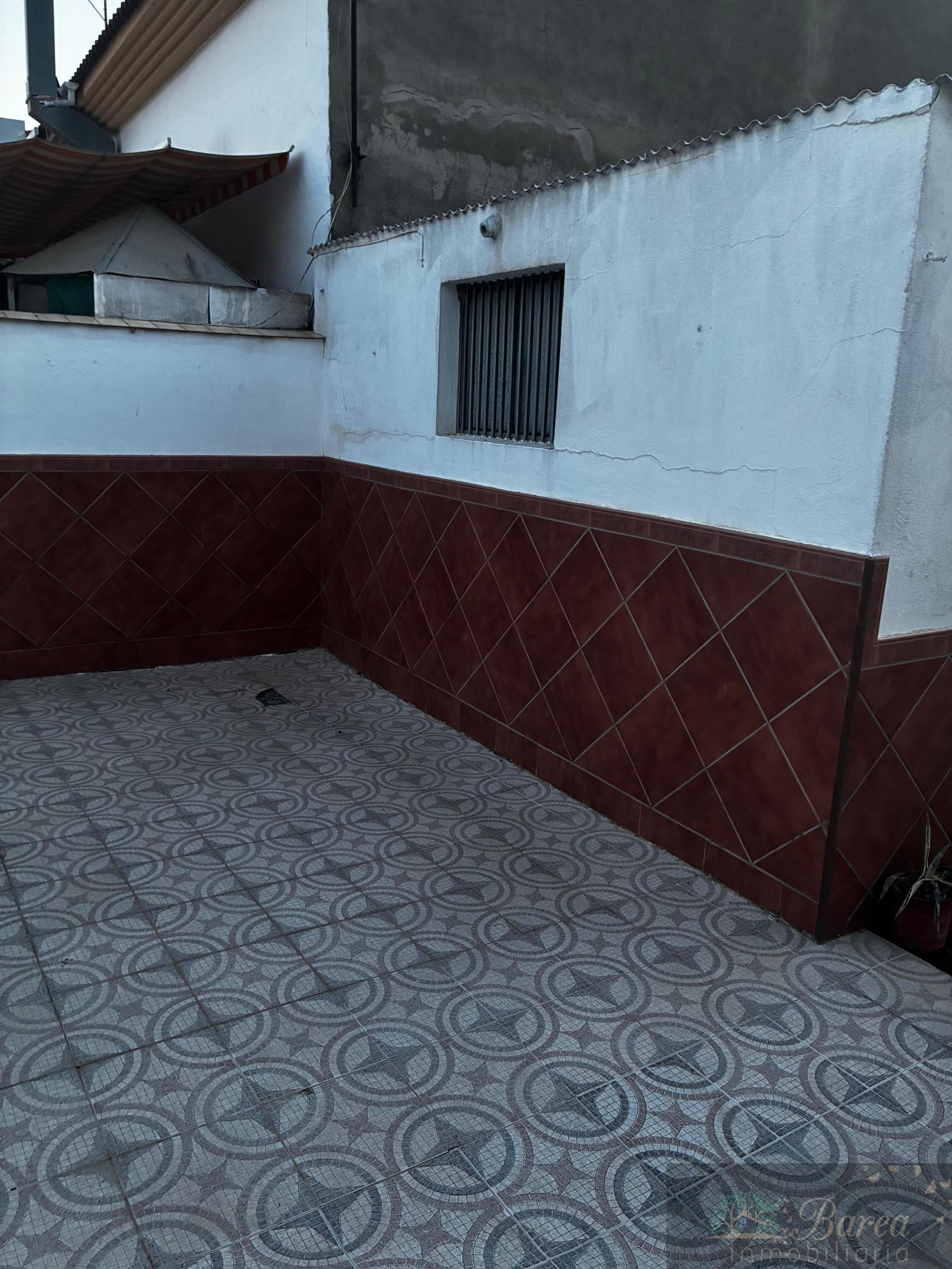 Venta de garaje en Rute