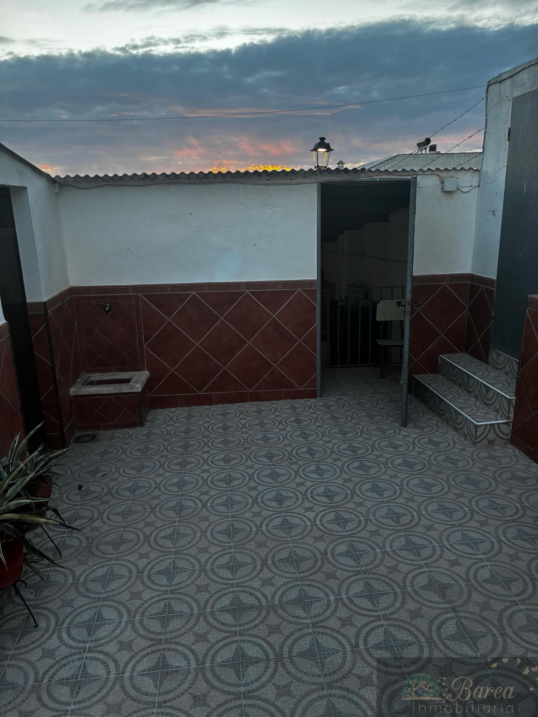 Venta de garaje en Rute