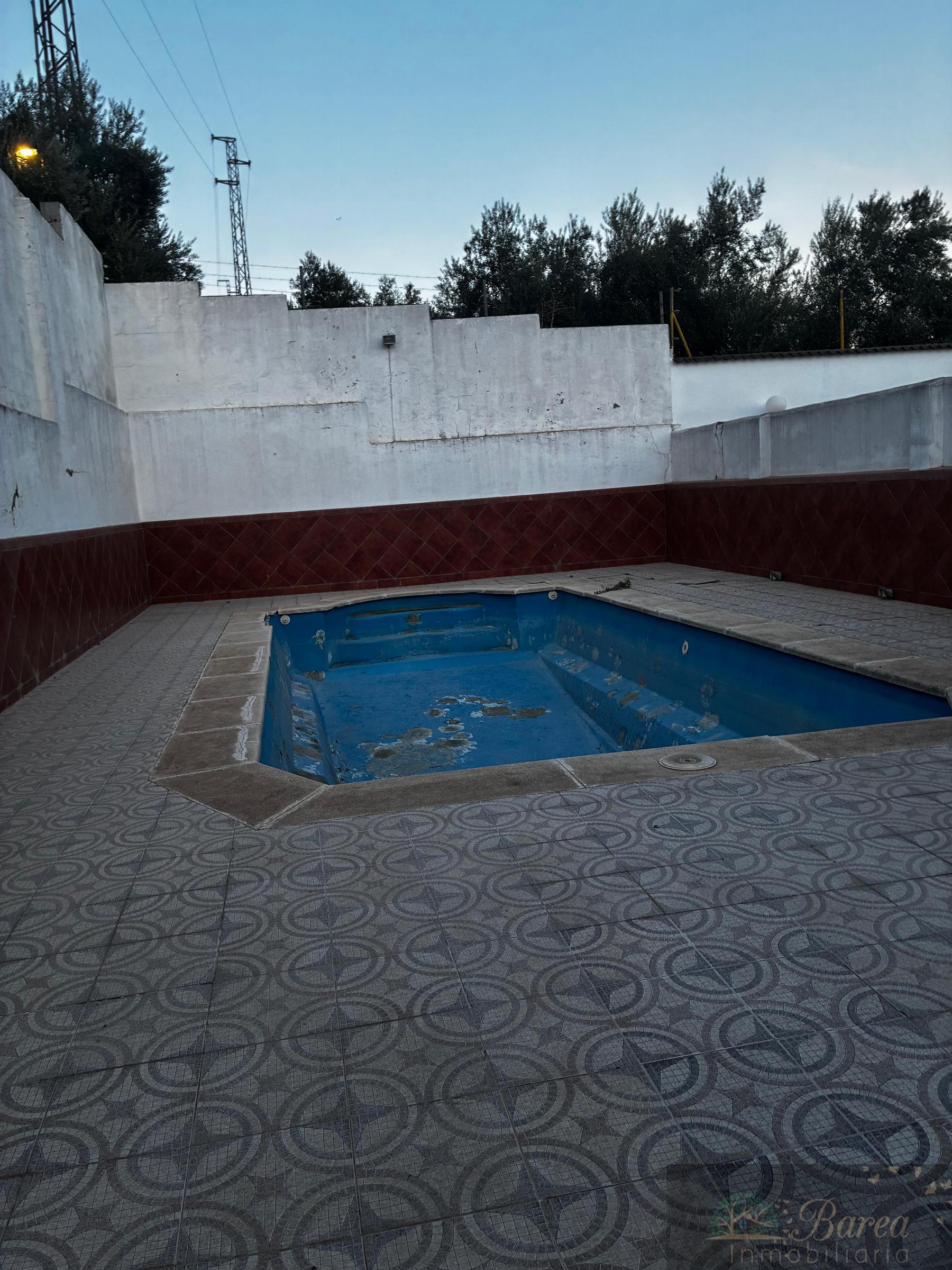 Venta de garaje en Rute