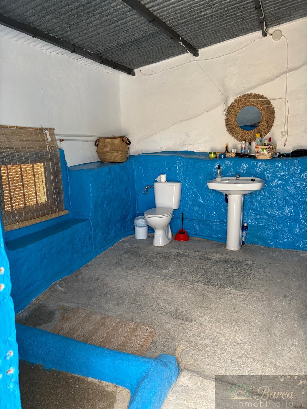 Venta de casa en Iznájar