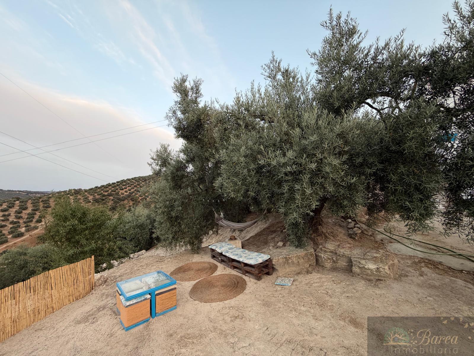 Venta de casa en Iznájar
