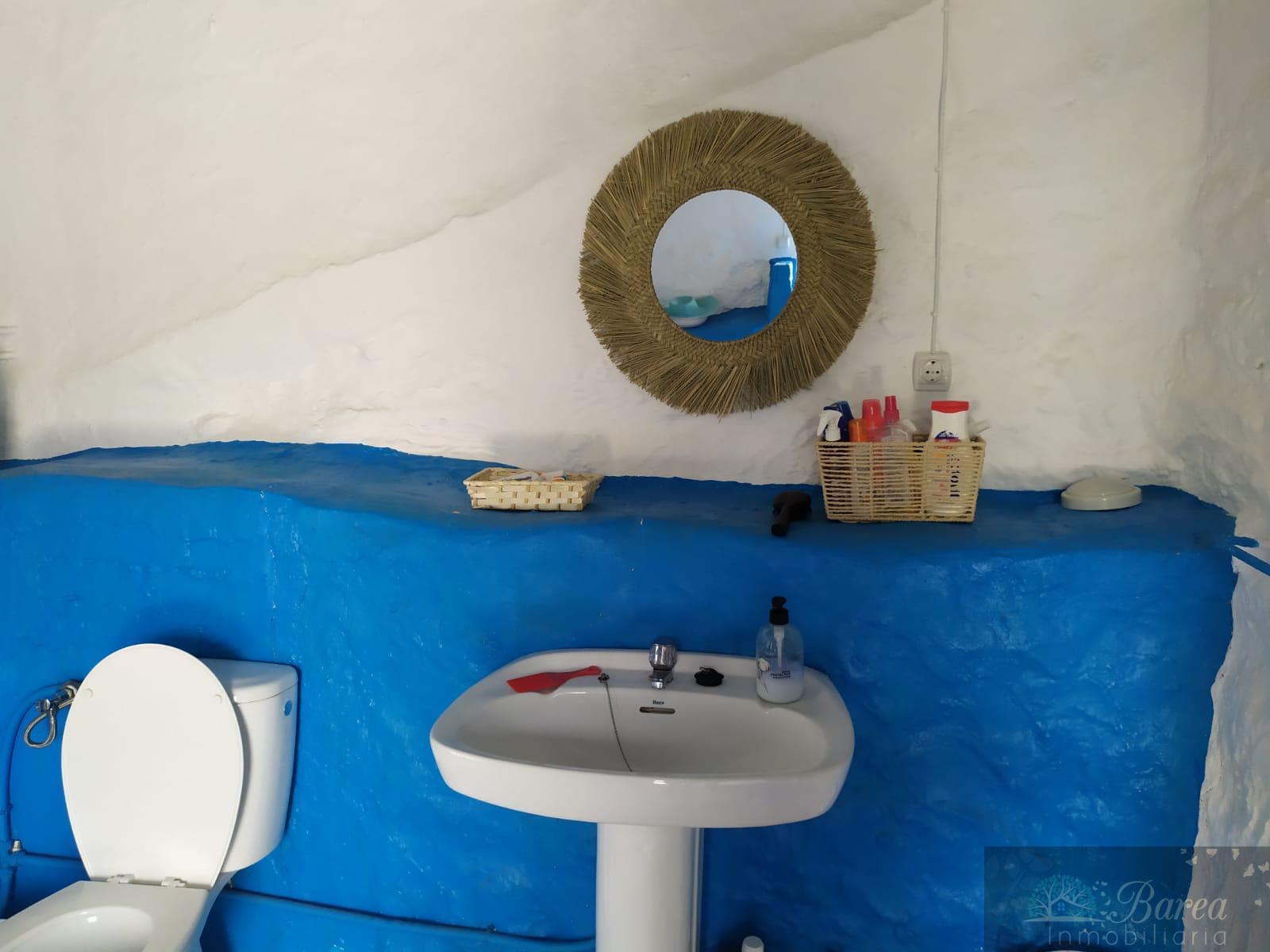 Venta de casa en Iznájar