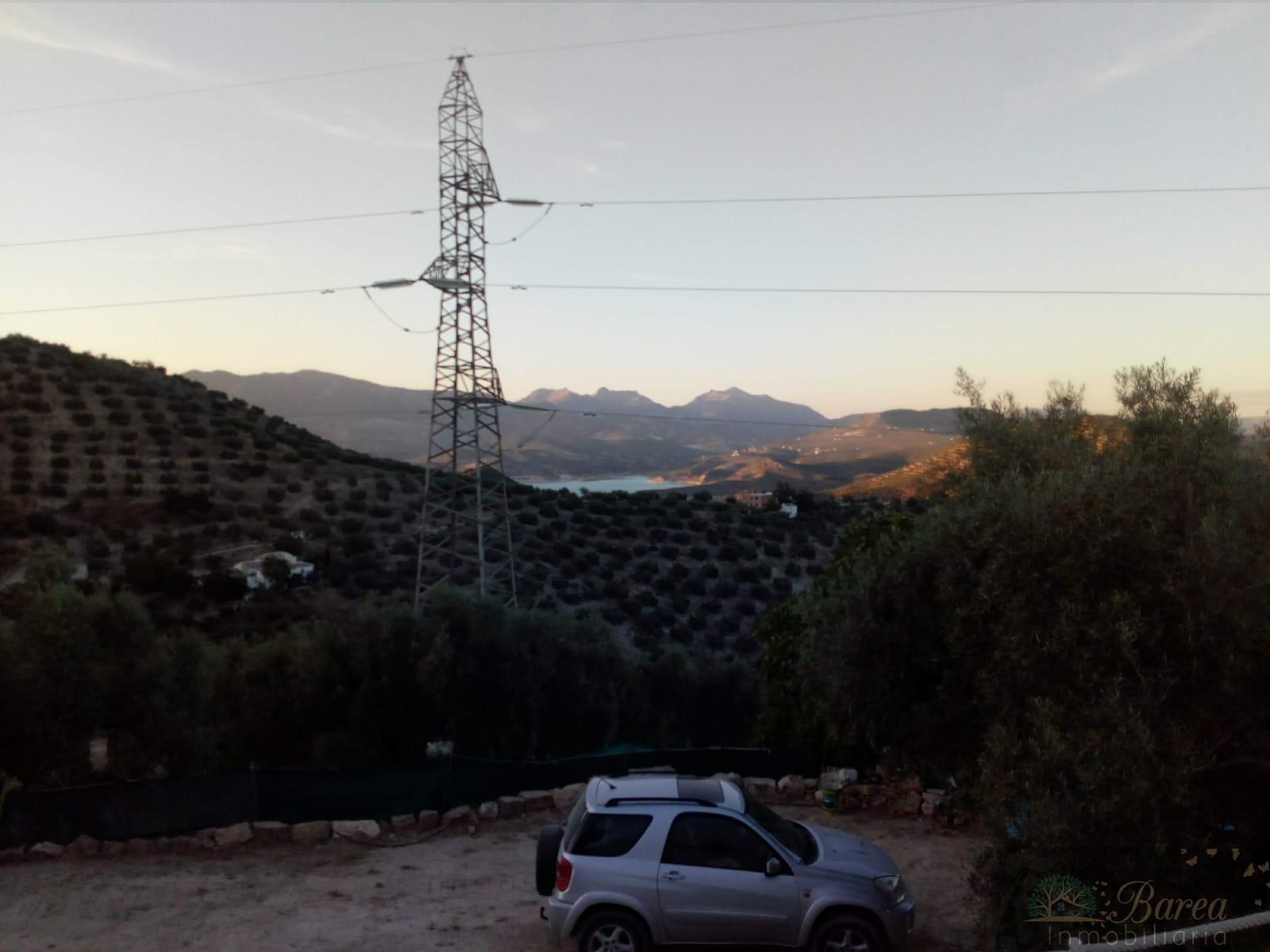 Venta de casa en Iznájar