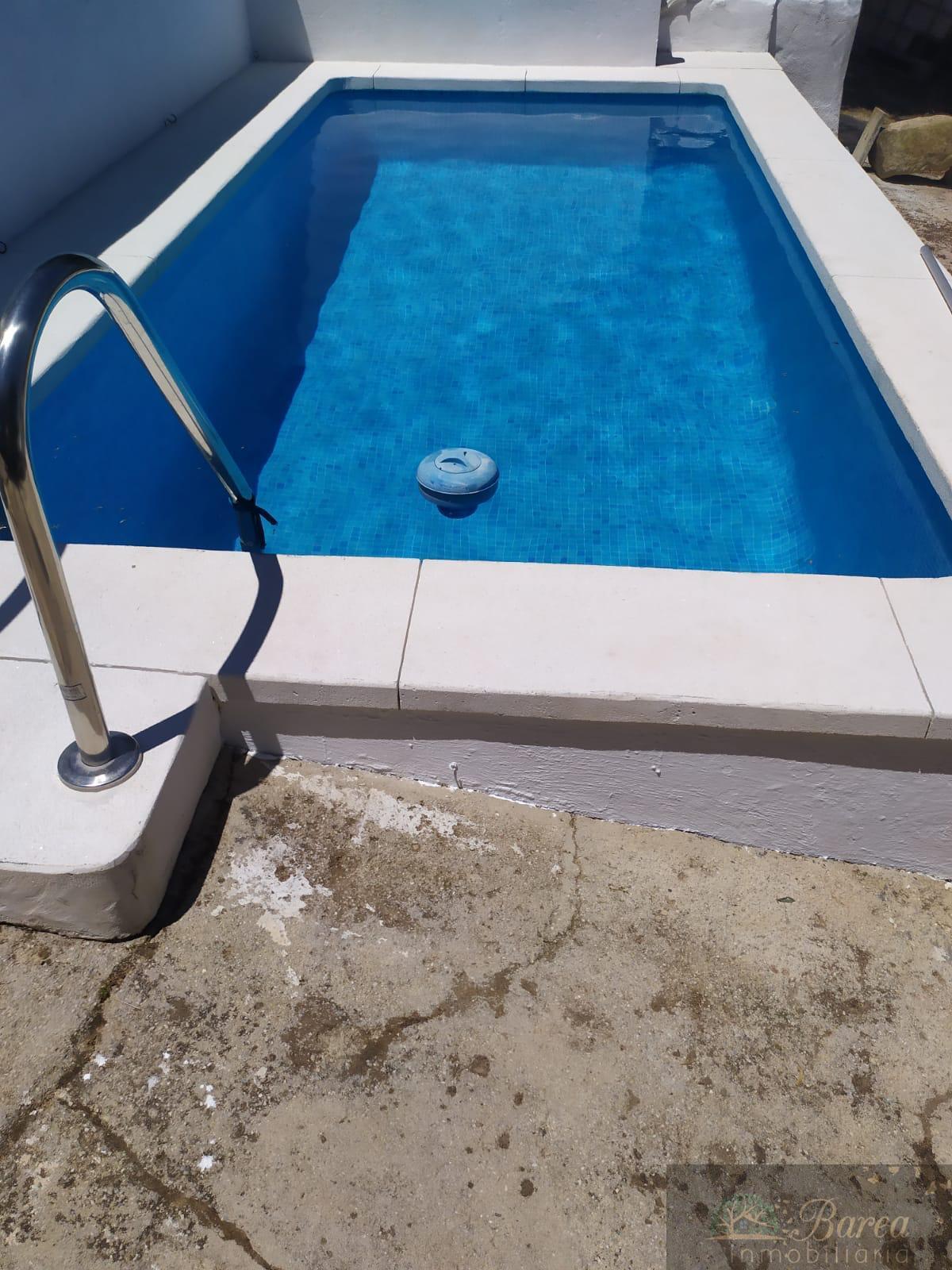 Venta de casa en Iznájar