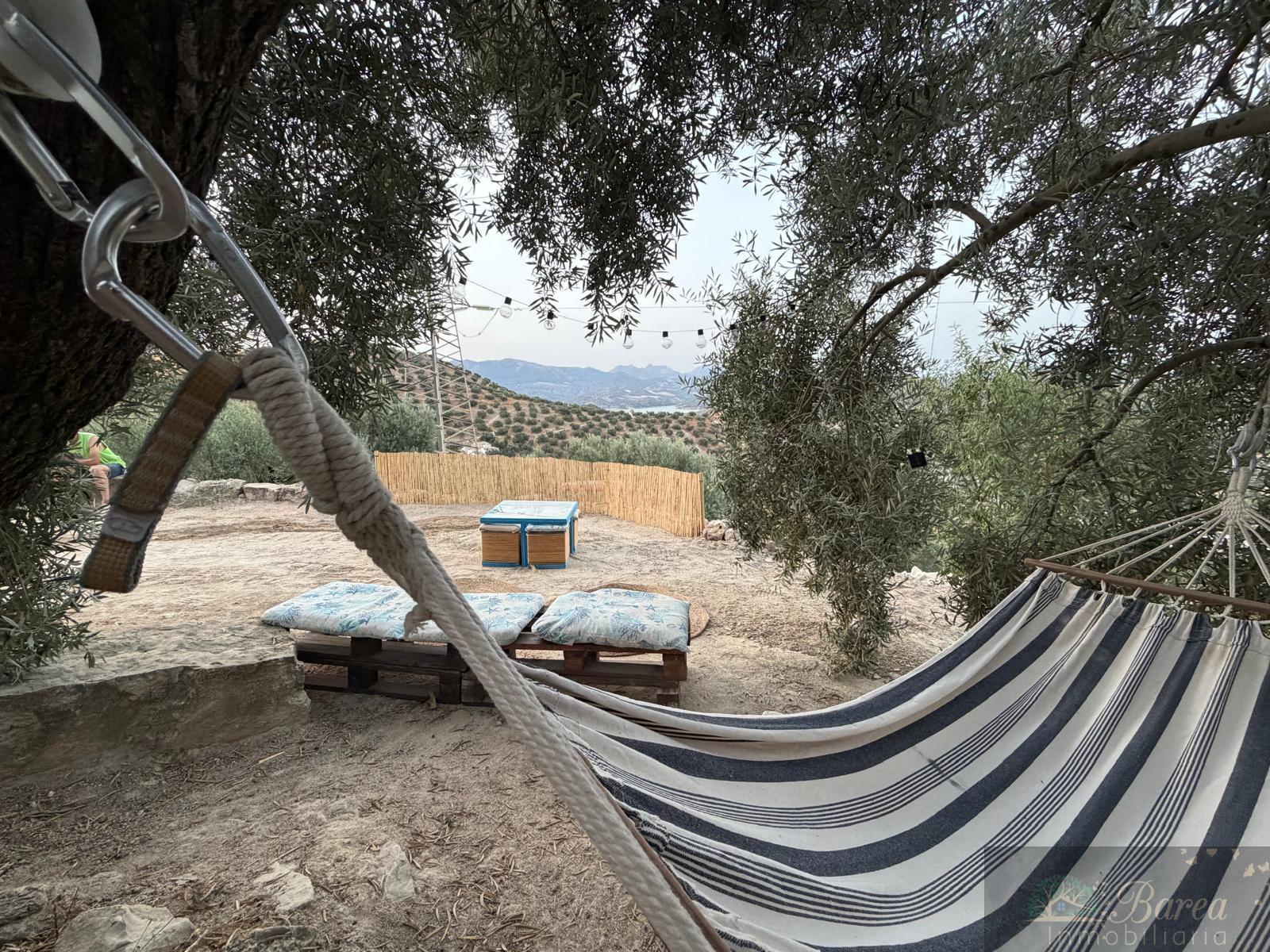 Venta de casa en Iznájar