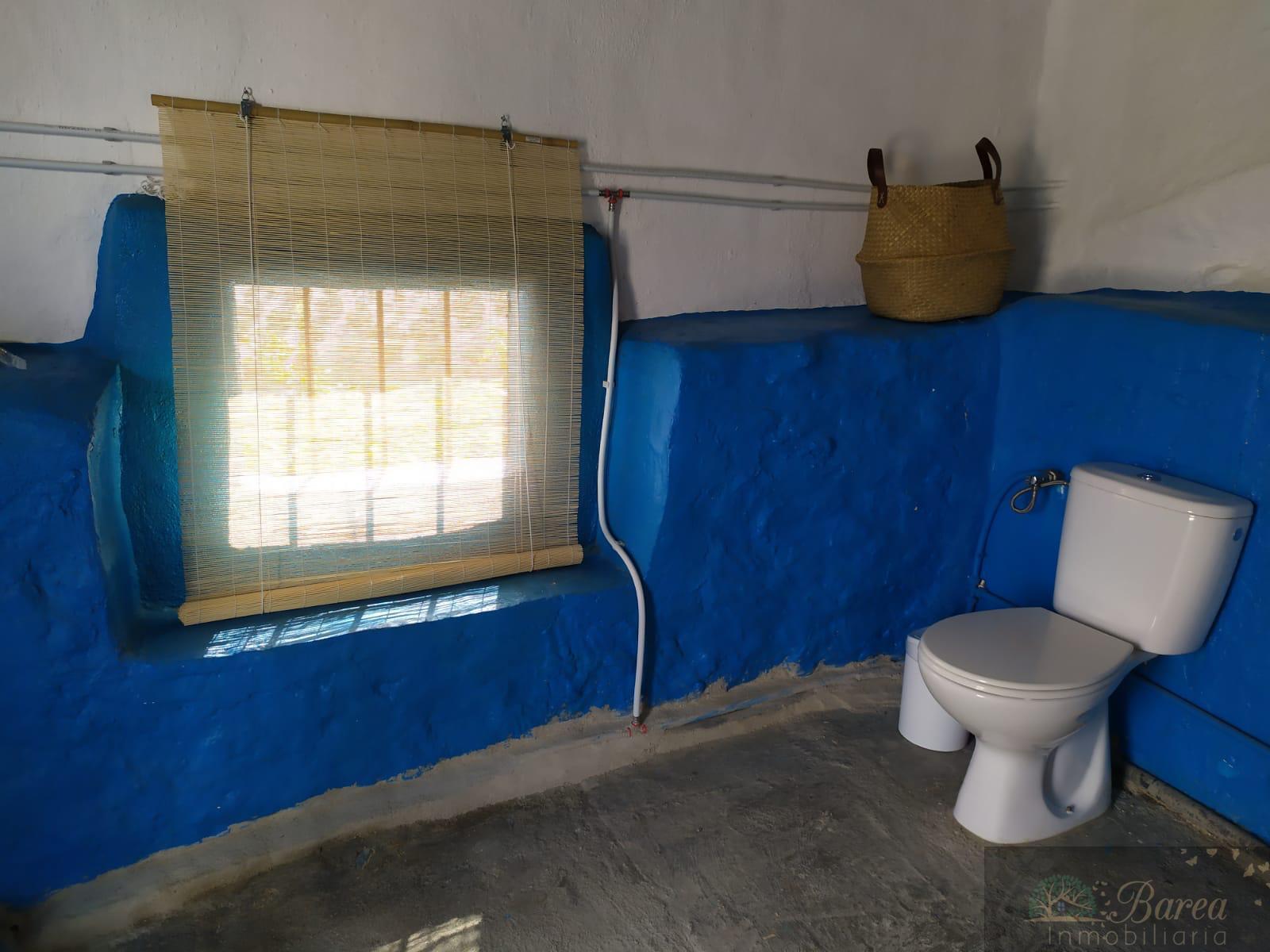 Venta de casa en Iznájar