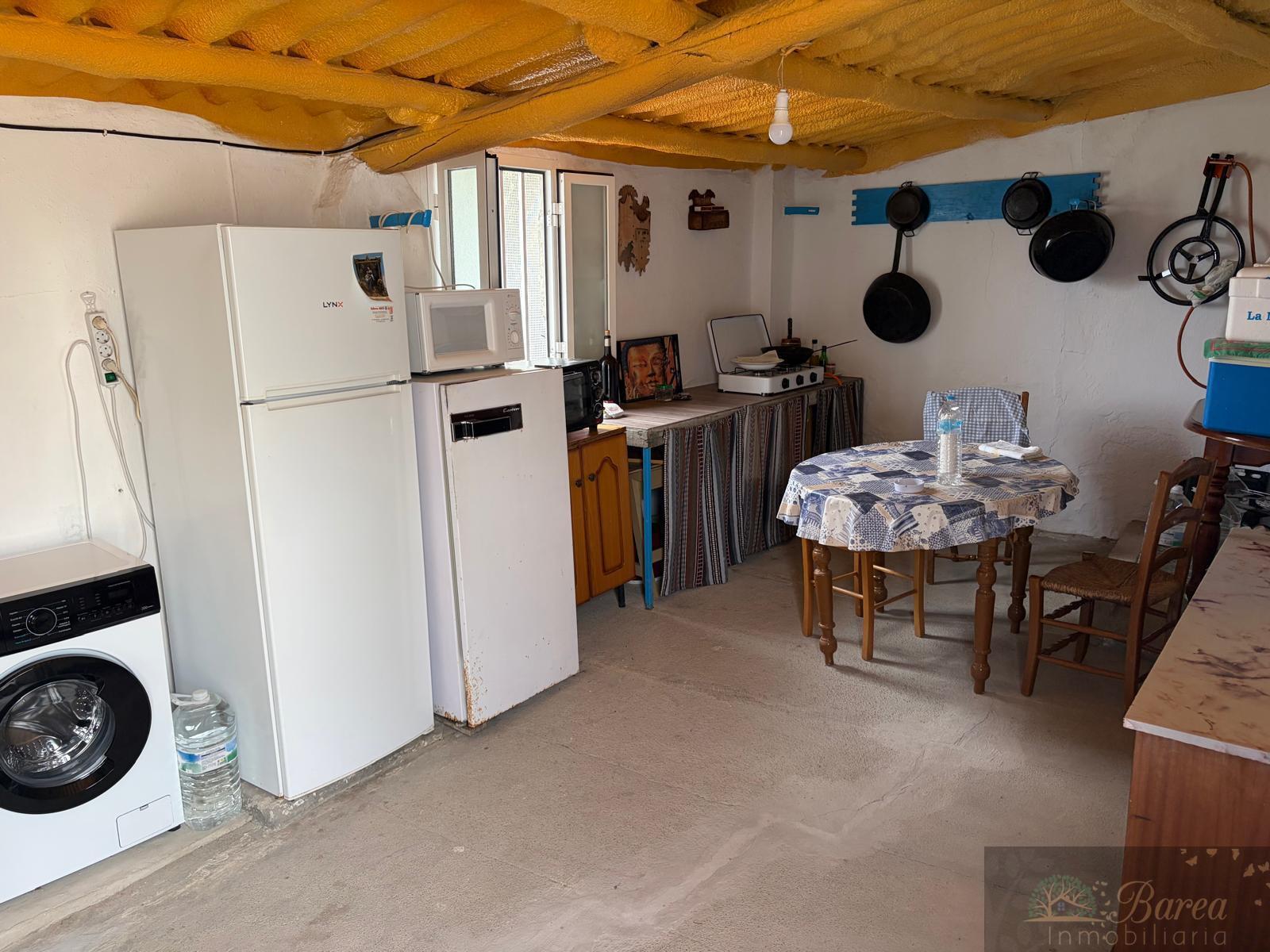 Venta de casa en Iznájar