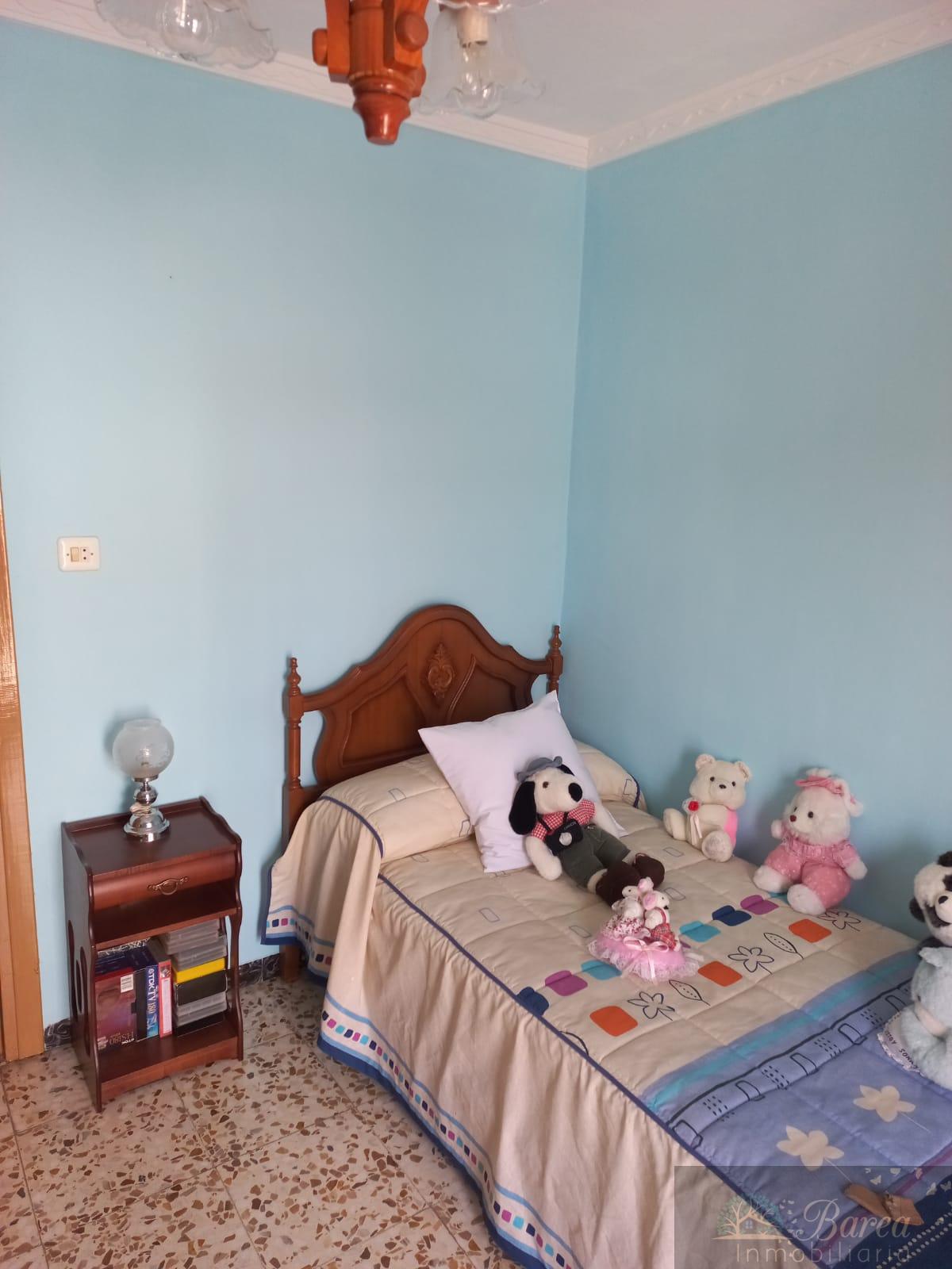 For sale of house in Rute