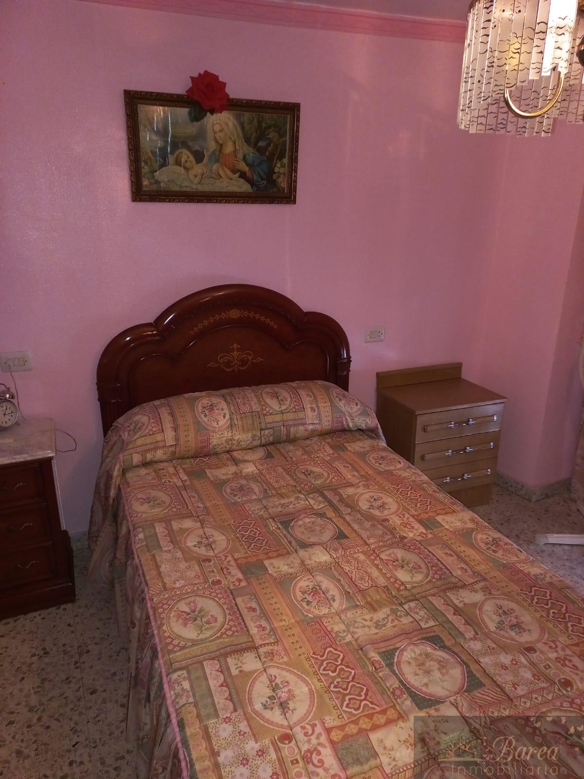 For sale of house in Rute