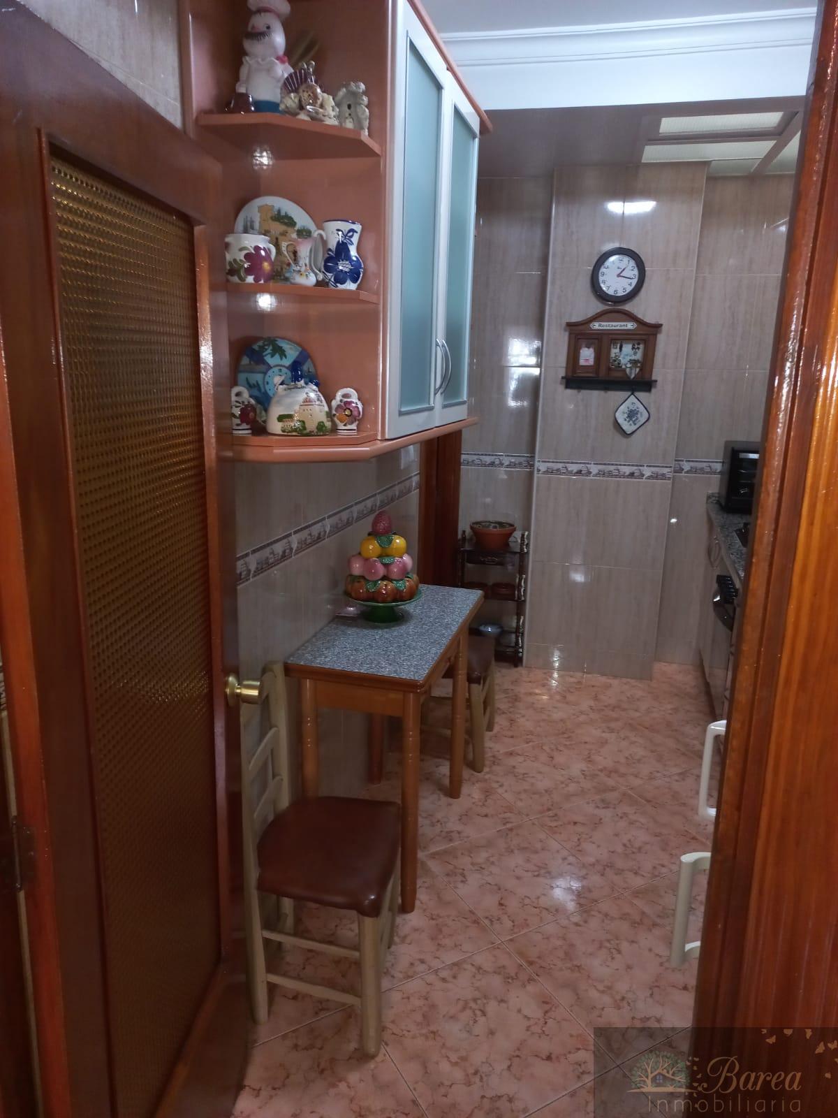 For sale of house in Rute