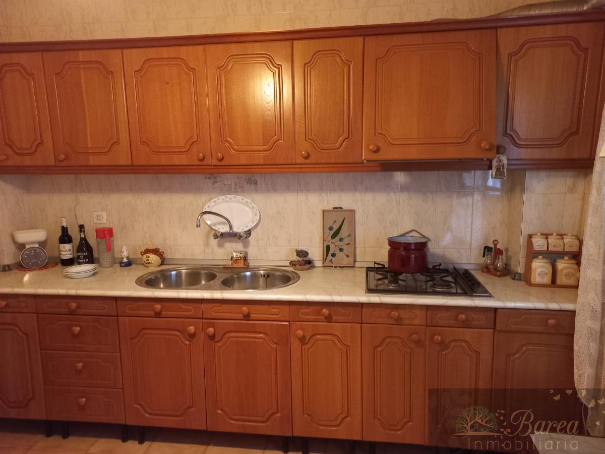 For sale of house in Rute