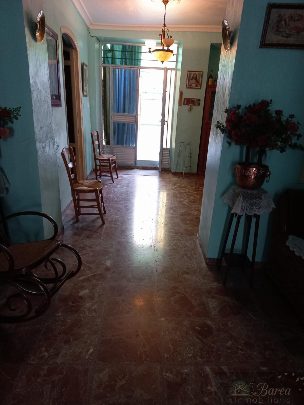 For sale of house in Rute