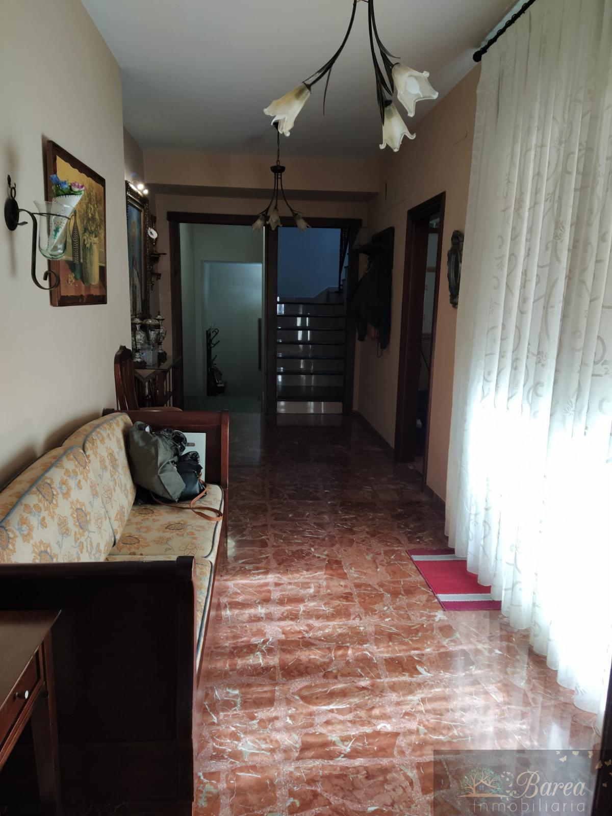 For sale of house in Rute