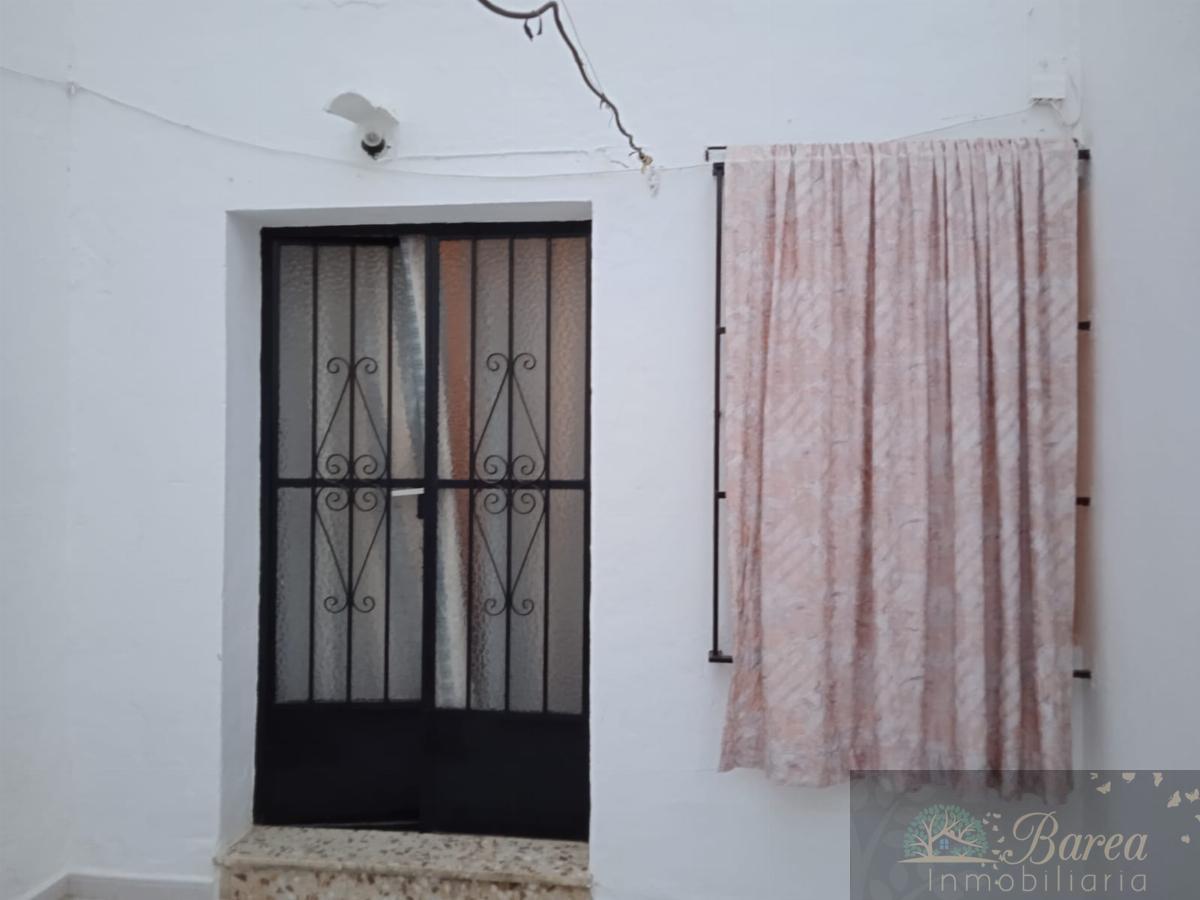 For sale of house in Rute