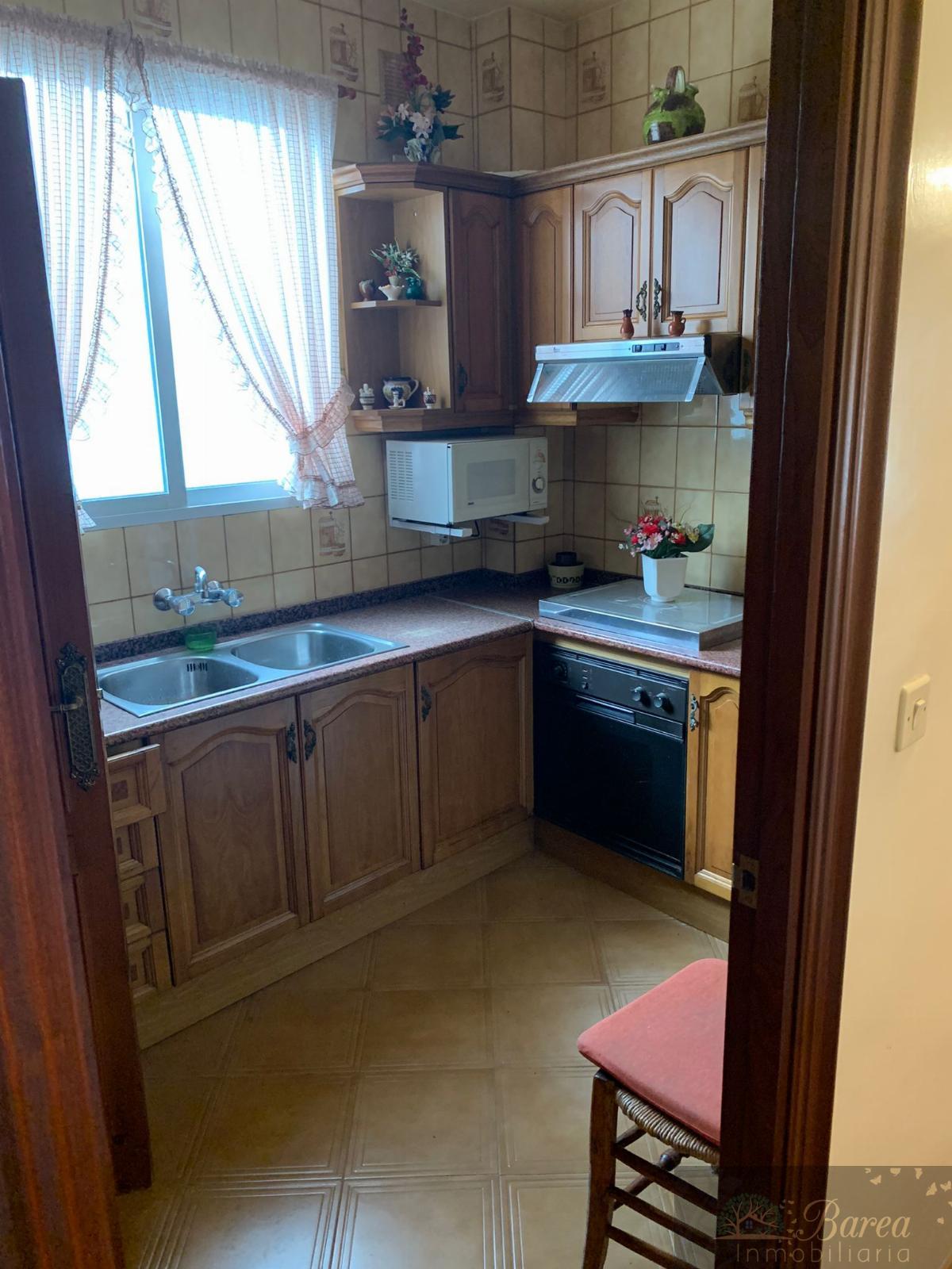 For sale of house in Rute