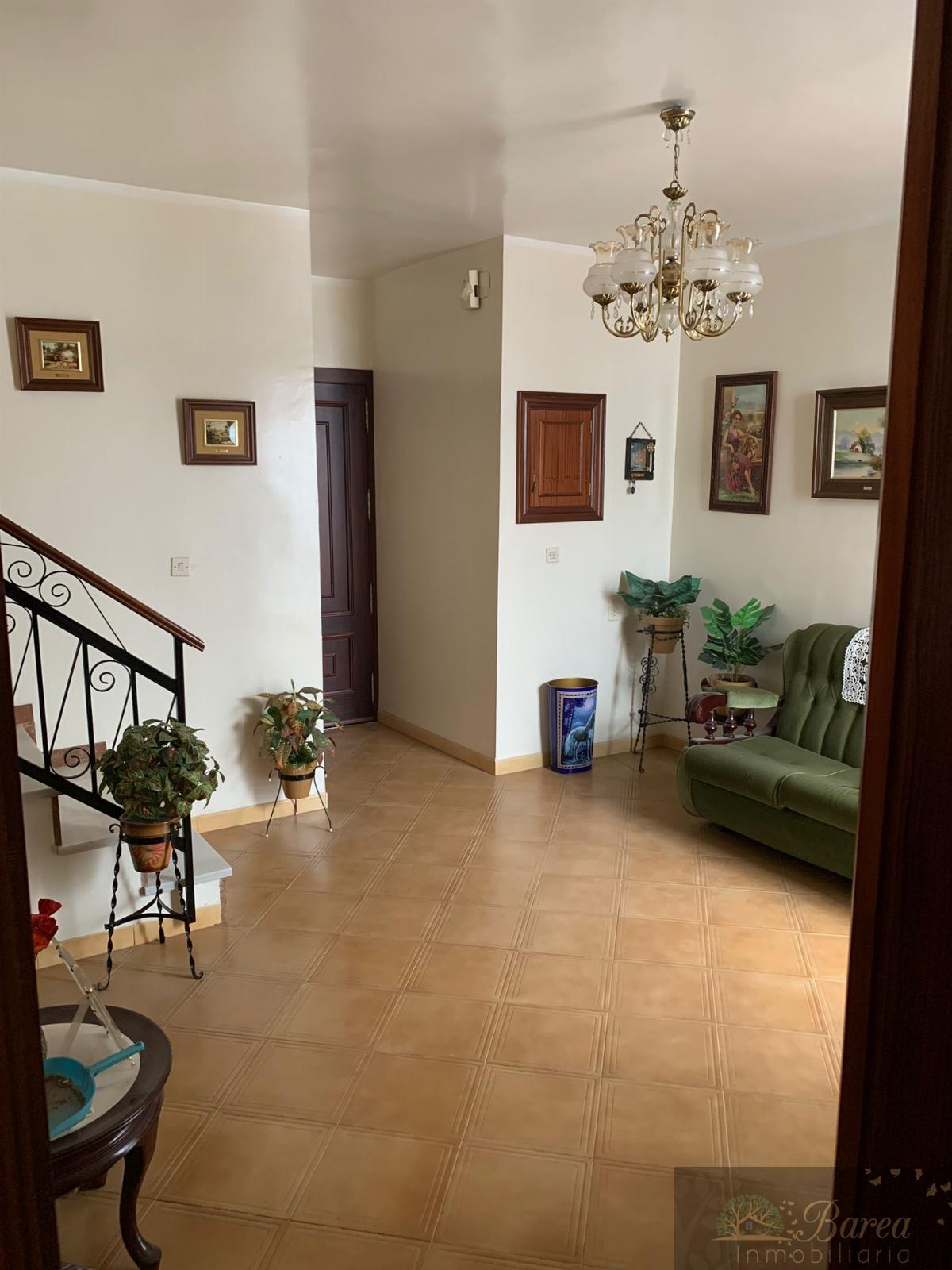 For sale of house in Rute