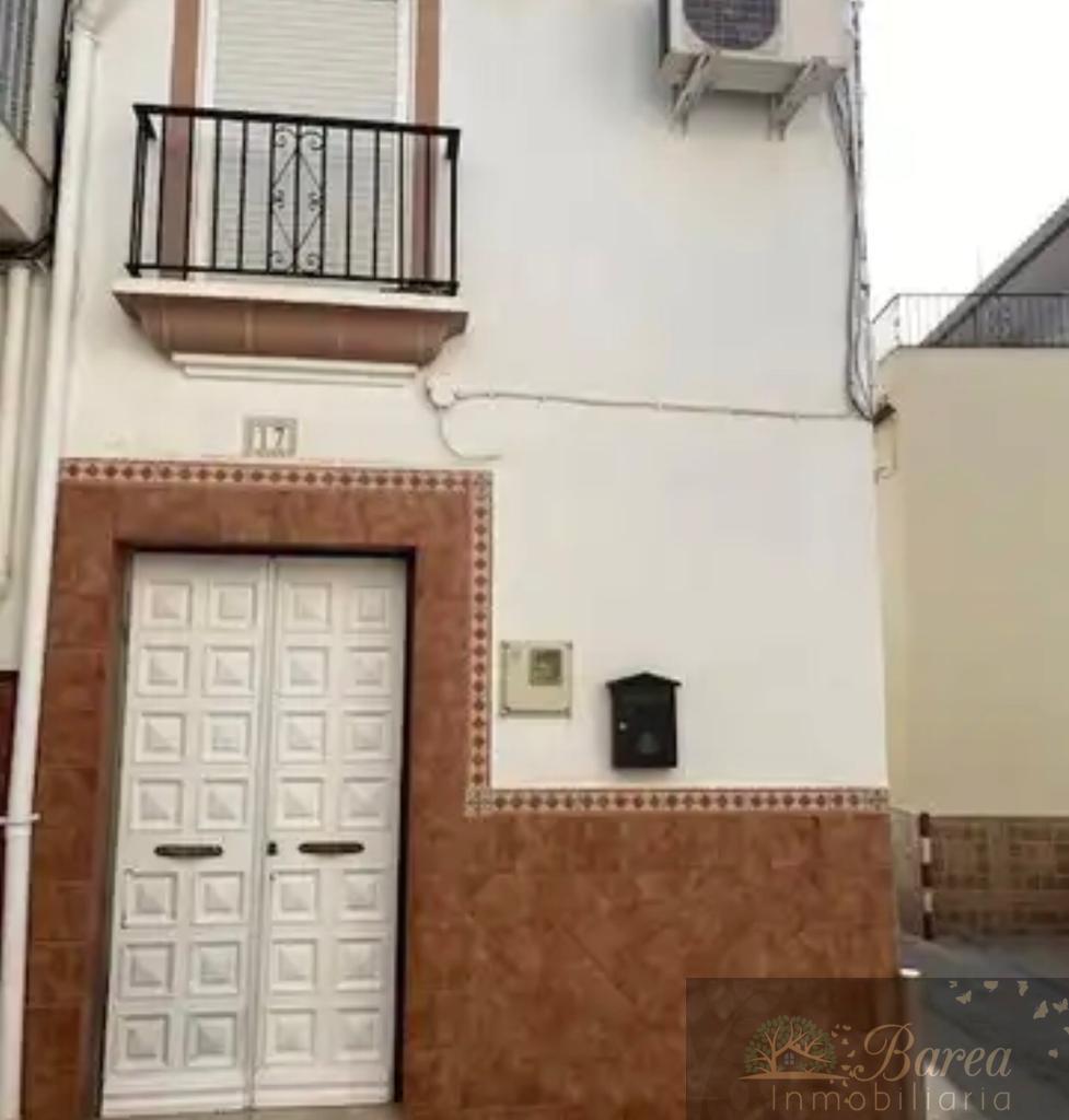 For sale of flat in Cuevas de San Marcos