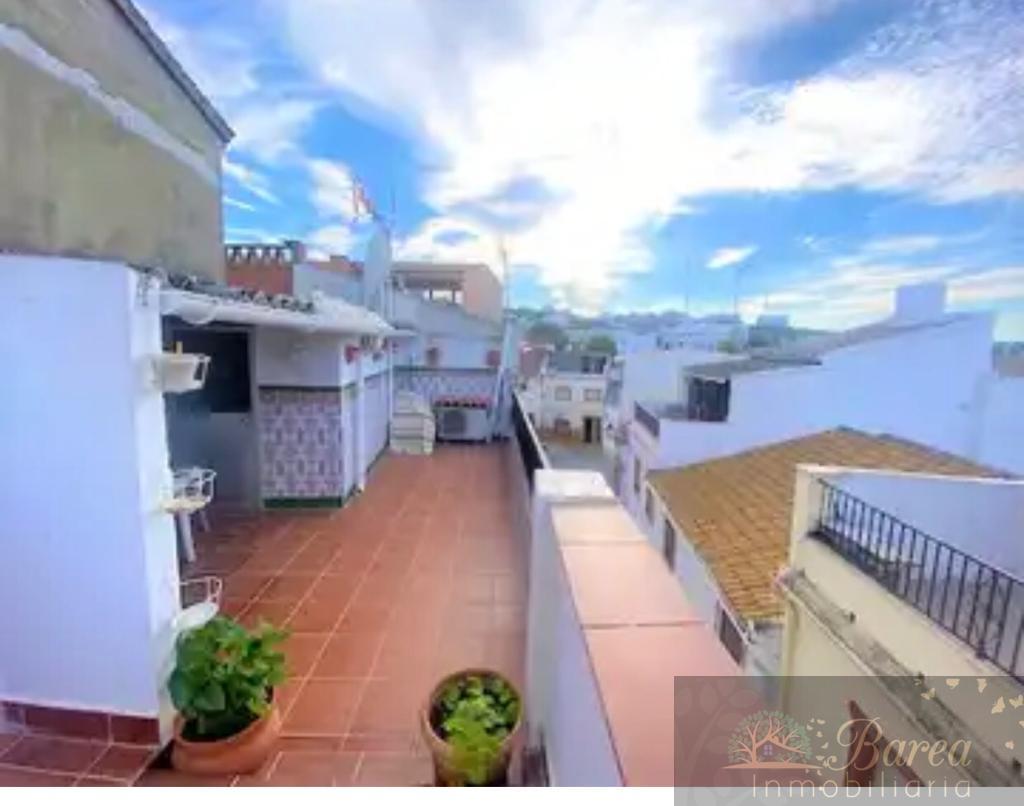 For sale of flat in Cuevas de San Marcos