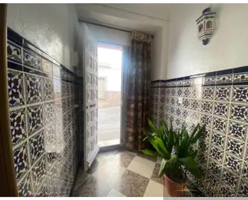 For sale of flat in Cuevas de San Marcos