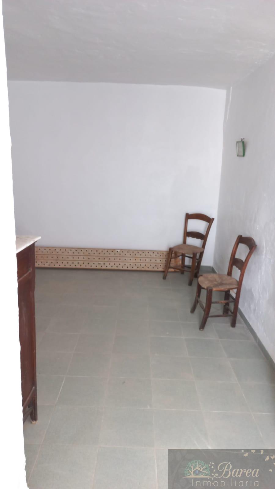 For sale of house in Rute