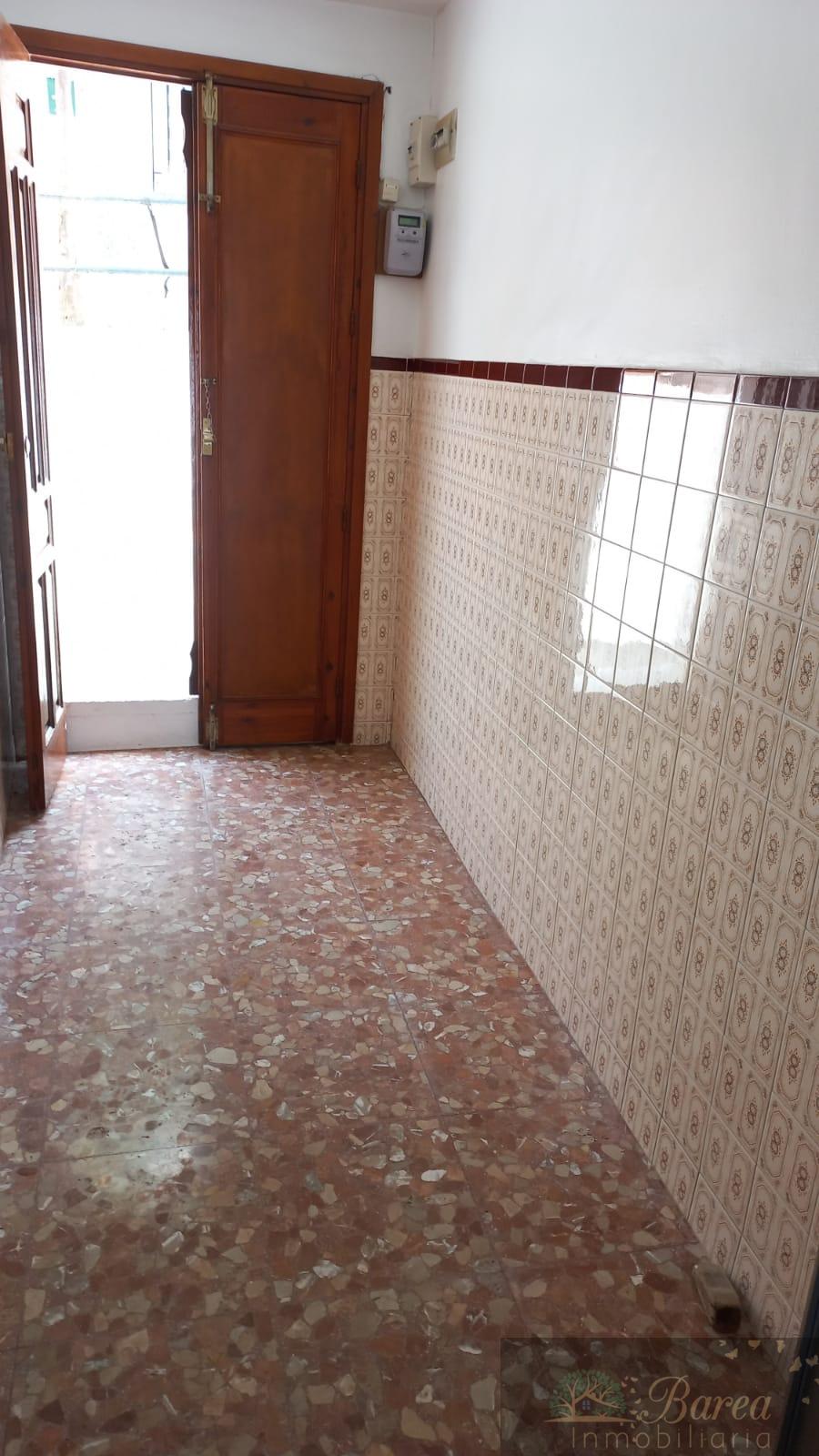 For sale of house in Rute