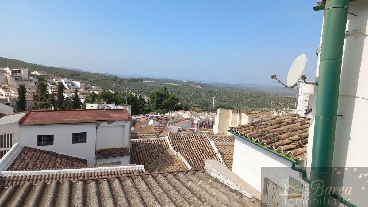 For sale of house in Rute