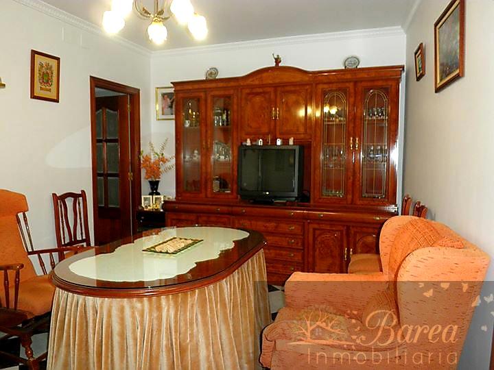 For sale of house in Rute