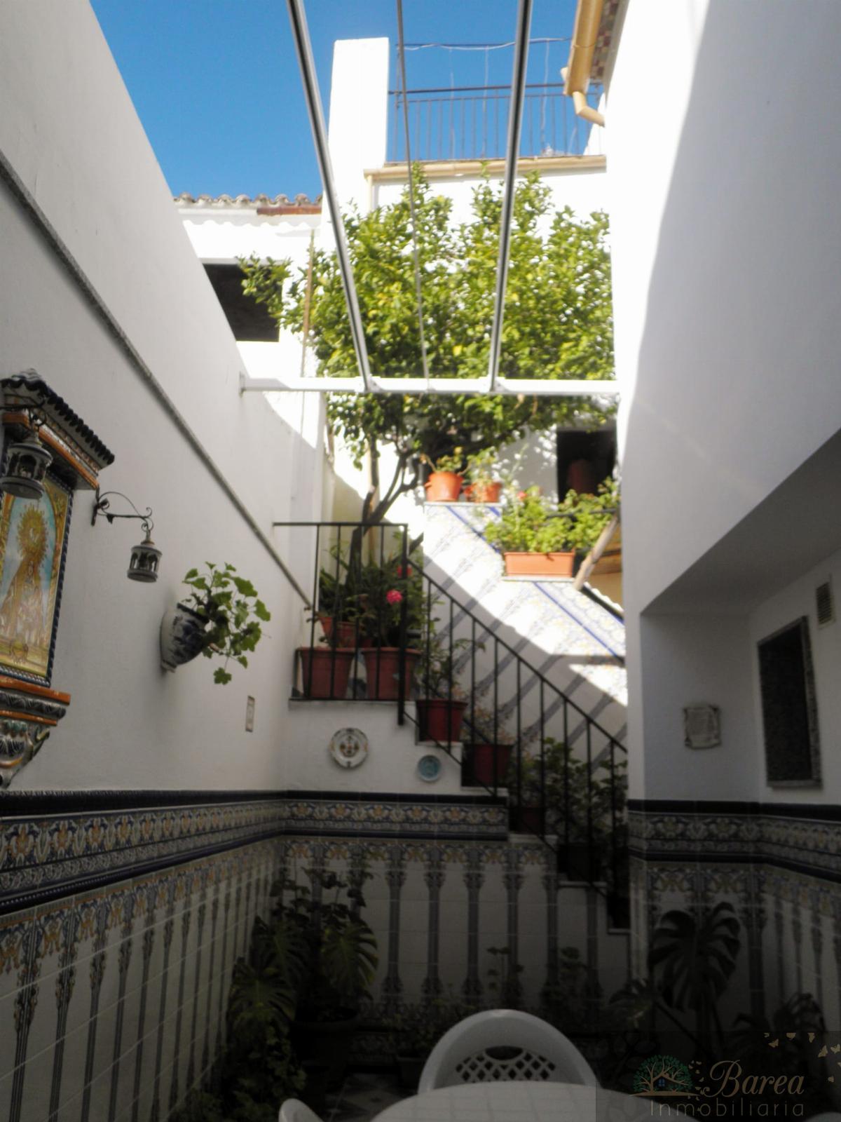 For sale of house in Rute