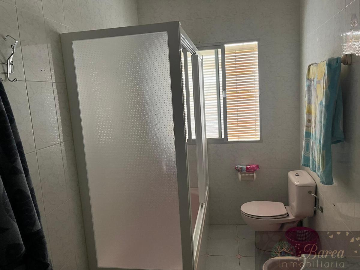 For sale of house in Rute