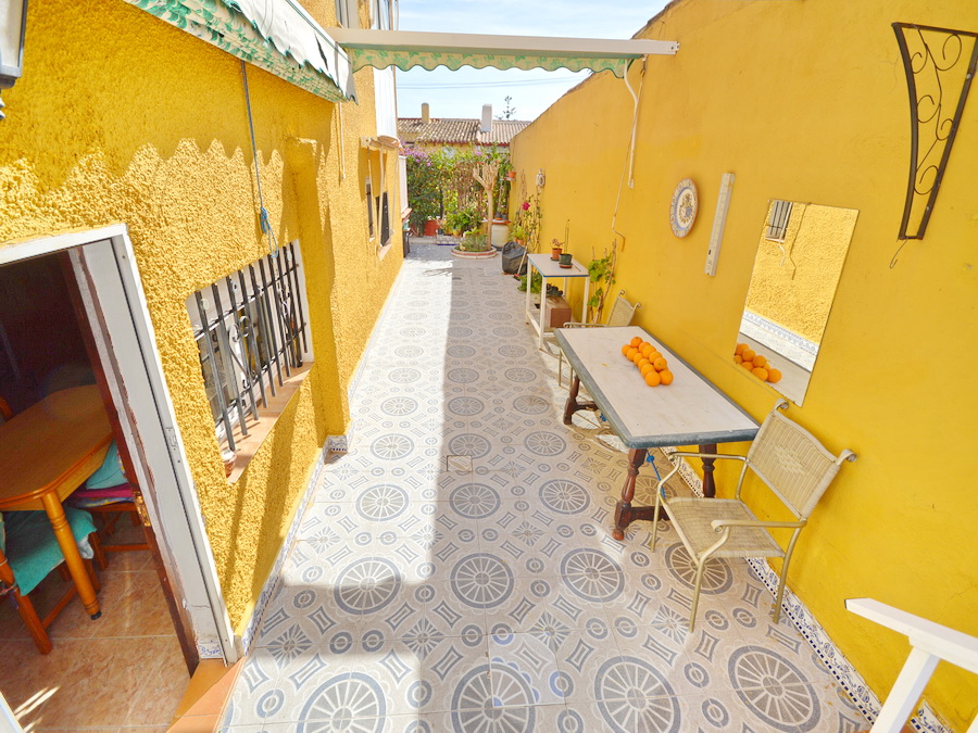 For sale of chalet in Orihuela Costa