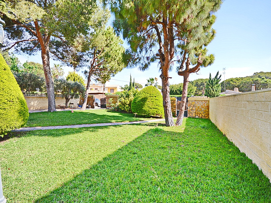 Venta de chalet en Orihuela Costa